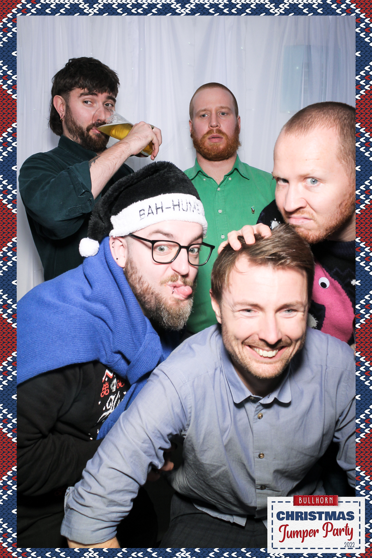 Bullhorn Xmas Party - Selfie Mirror | View more photos from the event at gallery.freshbooths.com/u/FreshBooths/Bullhorn-Xmas-Party-Selfie-Mirror