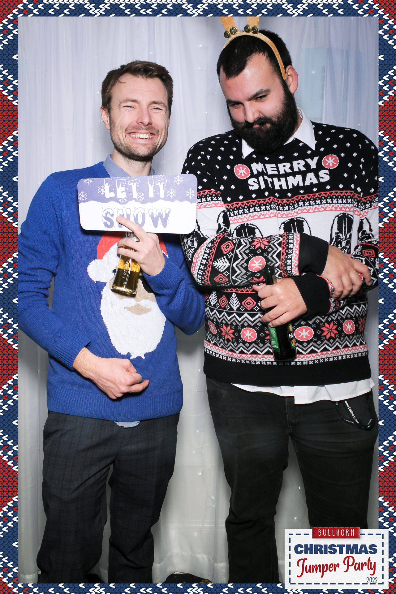 Bullhorn Xmas Party - Selfie Mirror | View more photos from the event at gallery.freshbooths.com/u/FreshBooths/Bullhorn-Xmas-Party-Selfie-Mirror