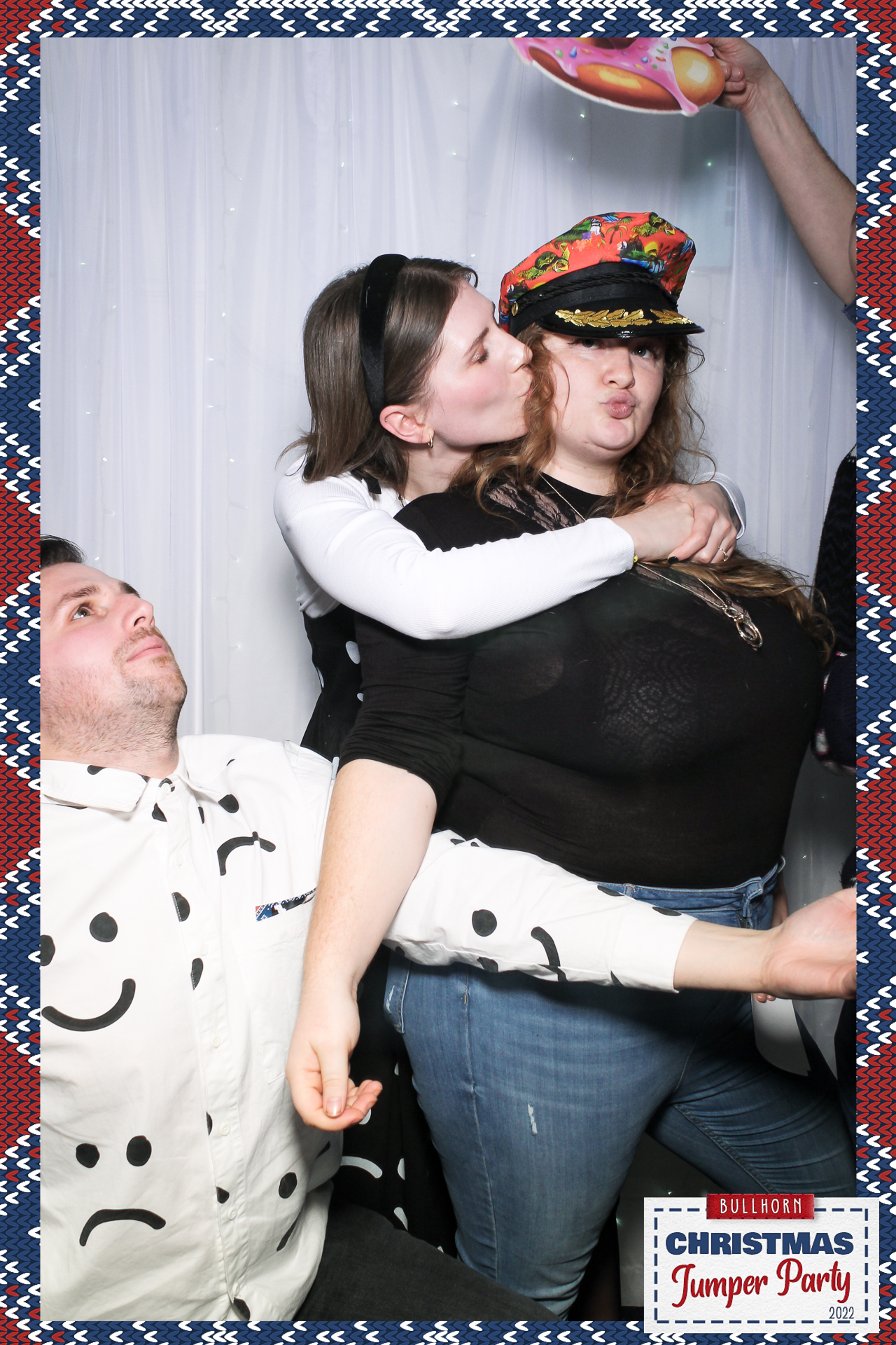 Bullhorn Xmas Party - Selfie Mirror | View more photos from the event at gallery.freshbooths.com/u/FreshBooths/Bullhorn-Xmas-Party-Selfie-Mirror