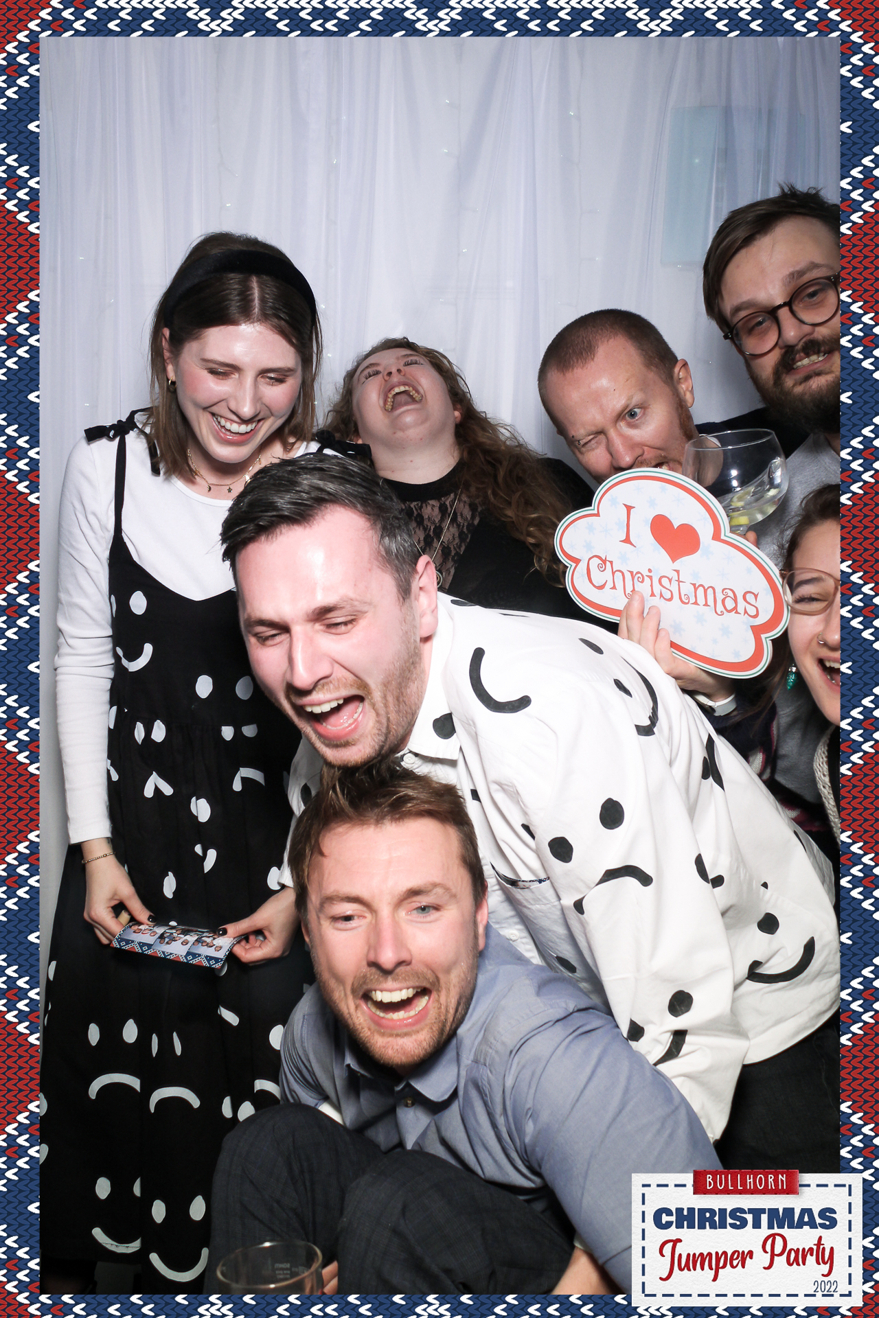 Bullhorn Xmas Party - Selfie Mirror | View more photos from the event at gallery.freshbooths.com/u/FreshBooths/Bullhorn-Xmas-Party-Selfie-Mirror