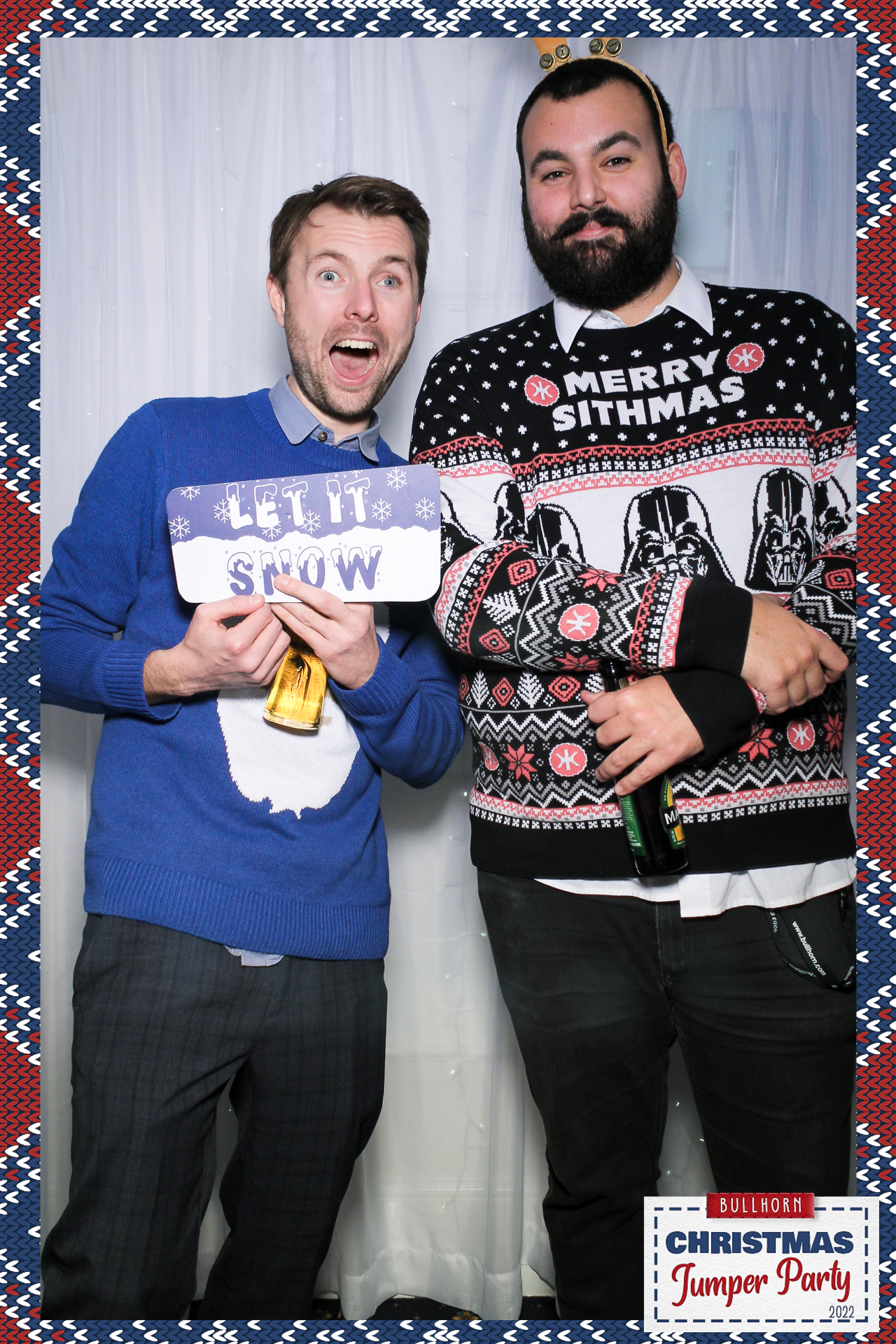 Bullhorn Xmas Party - Selfie Mirror | View more photos from the event at gallery.freshbooths.com/u/FreshBooths/Bullhorn-Xmas-Party-Selfie-Mirror