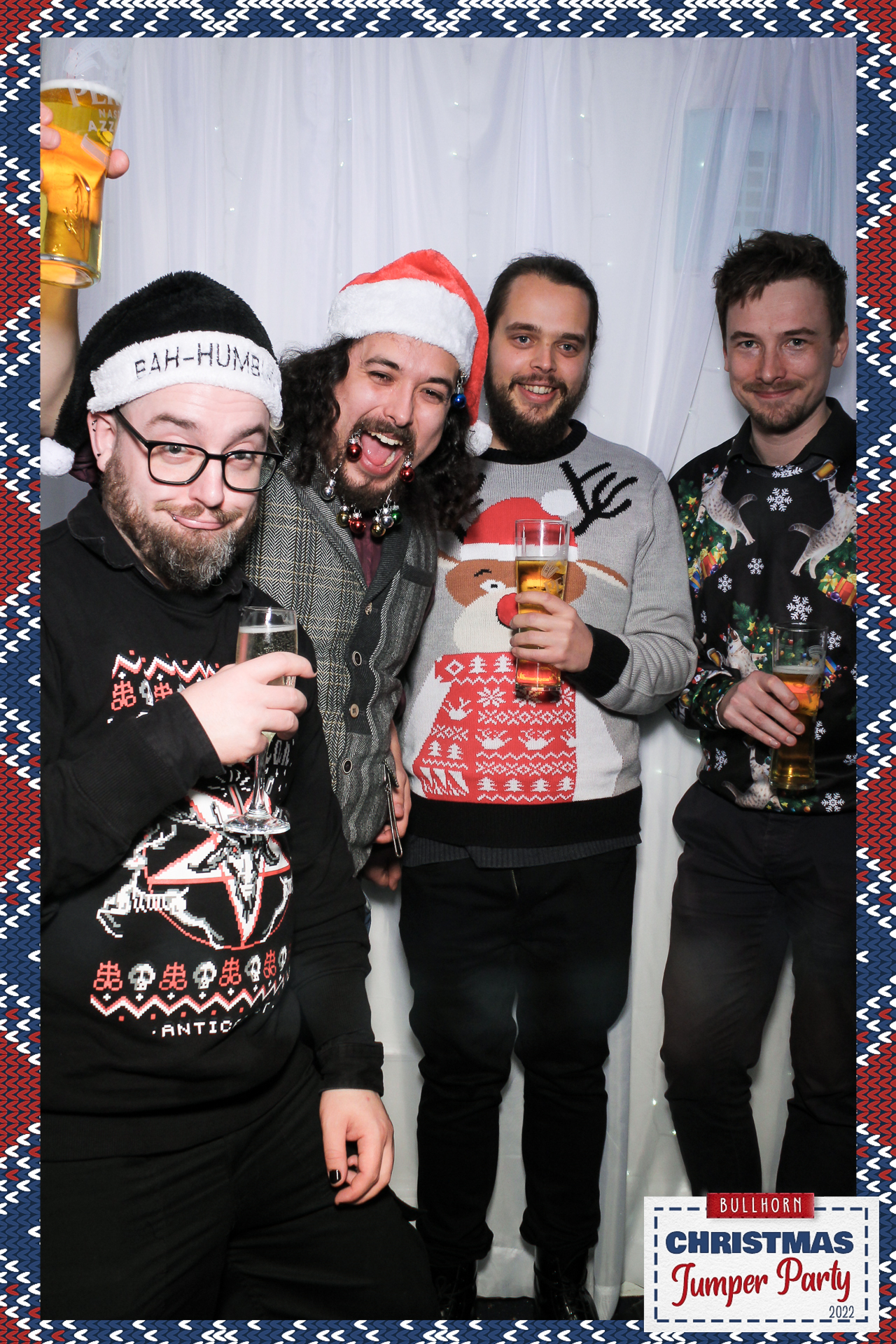 Bullhorn Xmas Party - Selfie Mirror | View more photos from the event at gallery.freshbooths.com/u/FreshBooths/Bullhorn-Xmas-Party-Selfie-Mirror