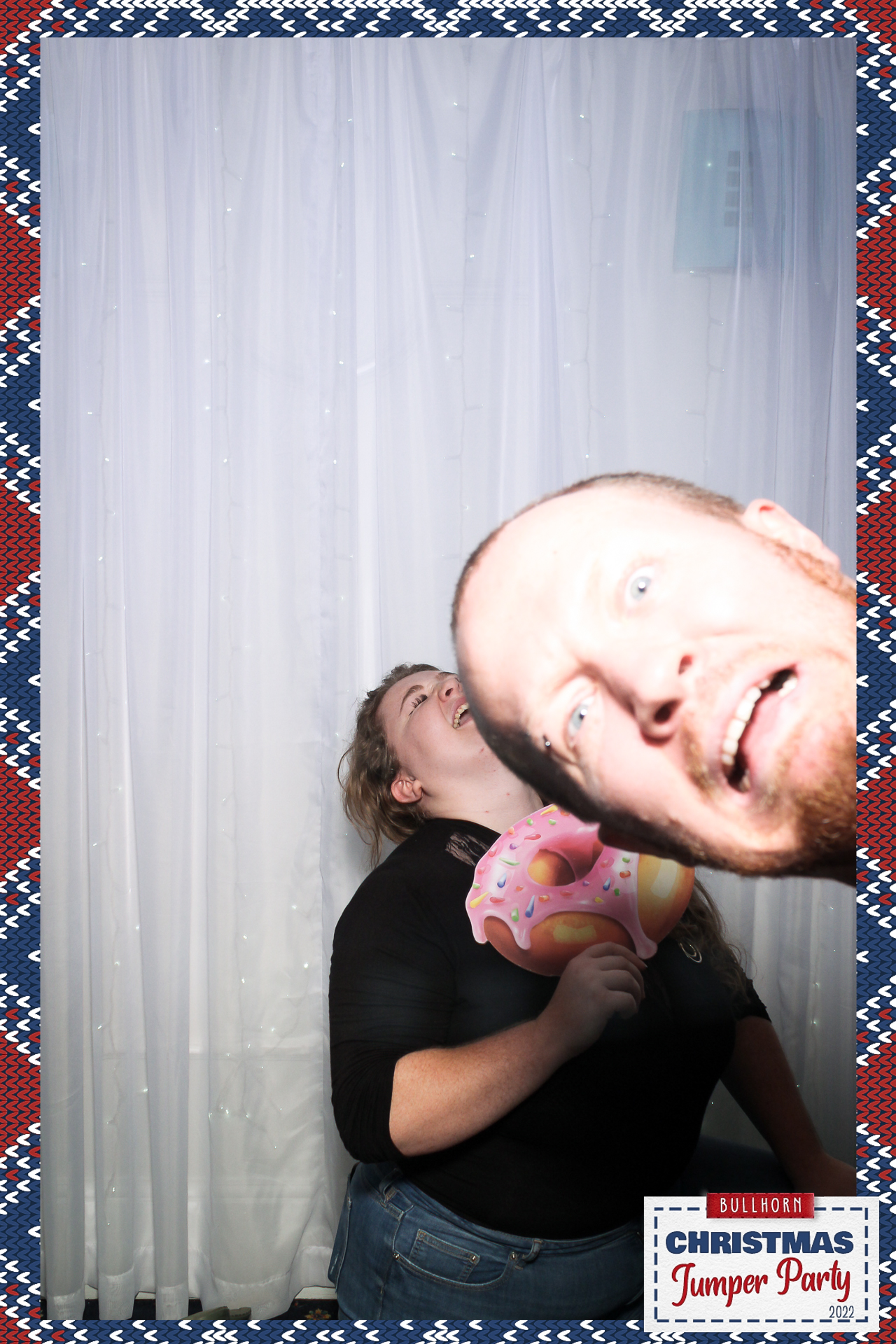Bullhorn Xmas Party - Selfie Mirror | View more photos from the event at gallery.freshbooths.com/u/FreshBooths/Bullhorn-Xmas-Party-Selfie-Mirror