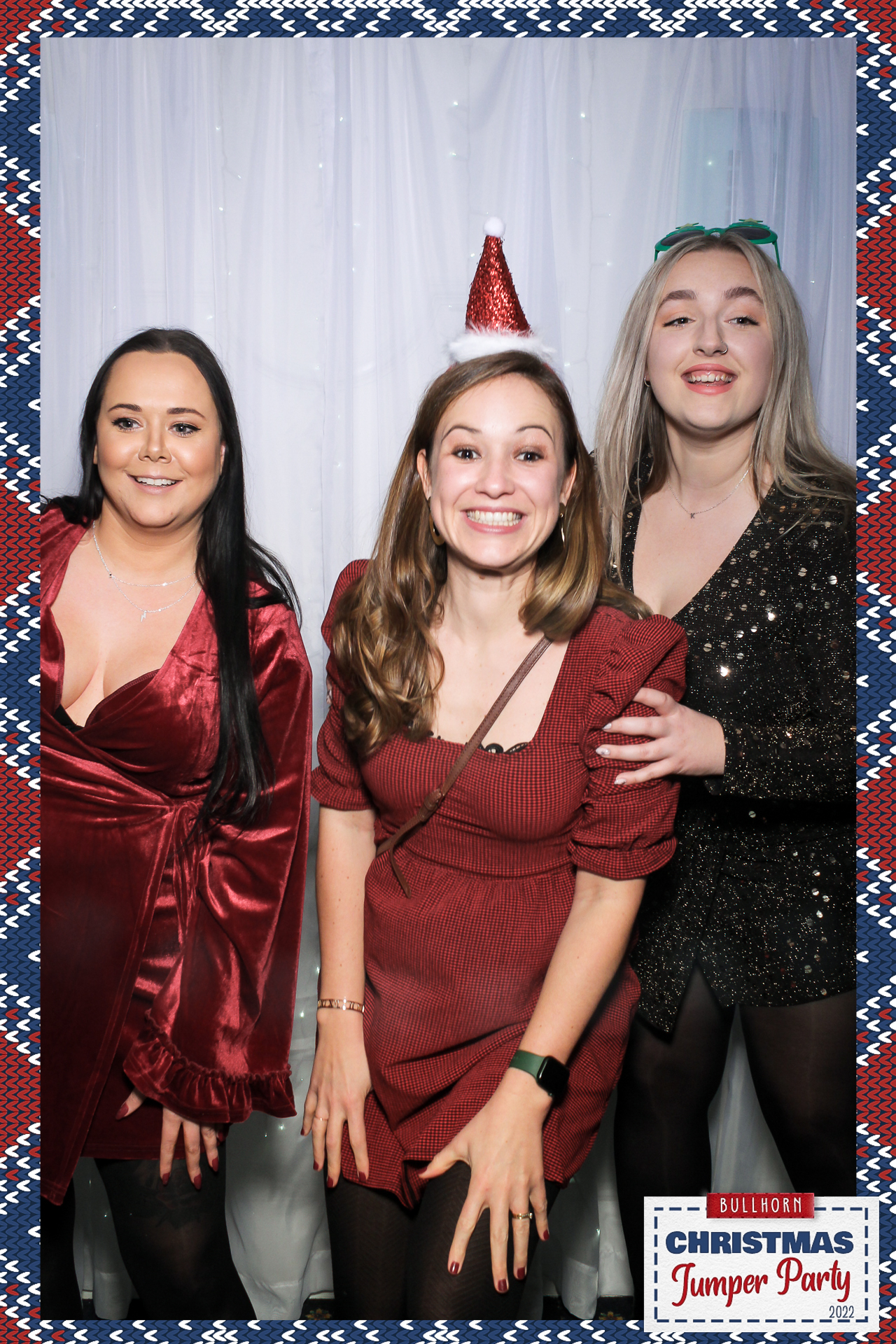 Bullhorn Xmas Party - Selfie Mirror | View more photos from the event at gallery.freshbooths.com/u/FreshBooths/Bullhorn-Xmas-Party-Selfie-Mirror