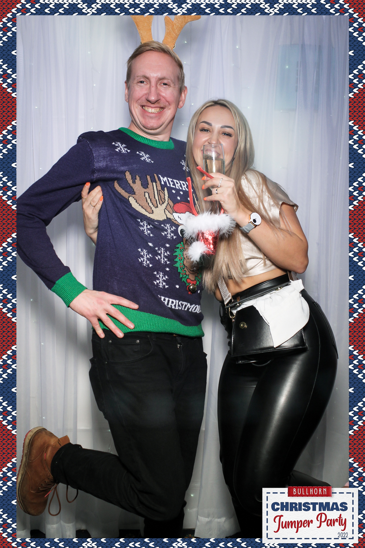 Bullhorn Xmas Party - Selfie Mirror | View more photos from the event at gallery.freshbooths.com/u/FreshBooths/Bullhorn-Xmas-Party-Selfie-Mirror