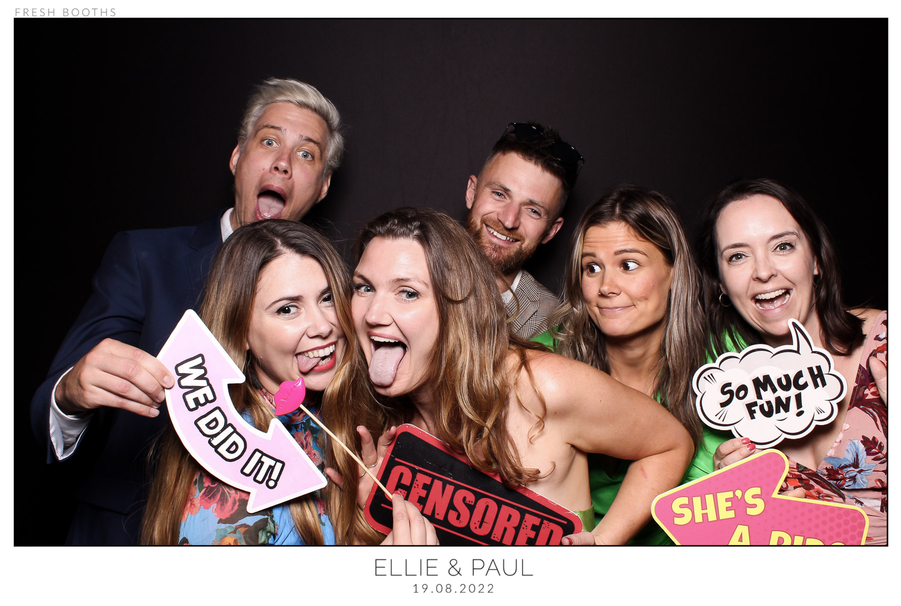 Ellie & Paul - classic Open Booth | View more photos from the event at gallery.freshbooths.com/u/FreshBooths/Ellie-Paul-classic-Open-Booth