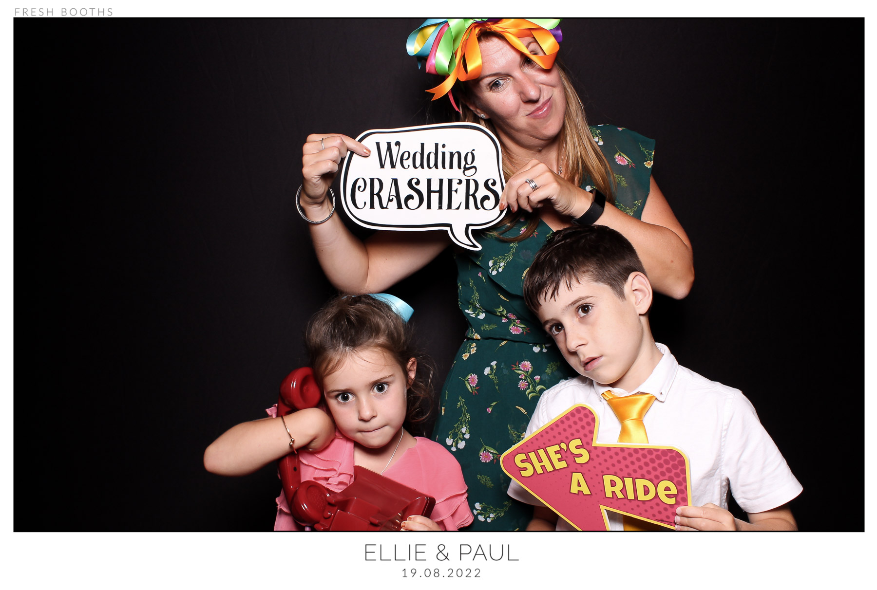 Ellie & Paul - classic Open Booth | View more photos from the event at gallery.freshbooths.com/u/FreshBooths/Ellie-Paul-classic-Open-Booth