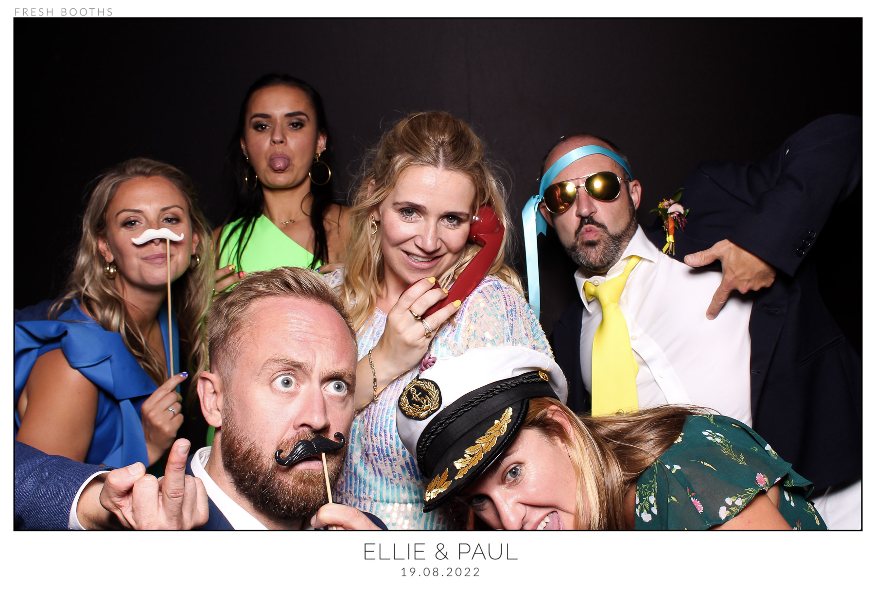 Ellie & Paul - classic Open Booth | View more photos from the event at gallery.freshbooths.com/u/FreshBooths/Ellie-Paul-classic-Open-Booth