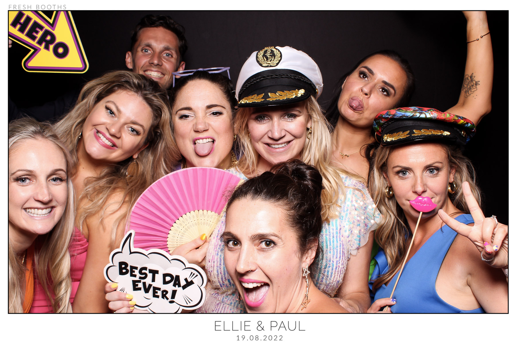 Ellie & Paul - classic Open Booth | View more photos from the event at gallery.freshbooths.com/u/FreshBooths/Ellie-Paul-classic-Open-Booth