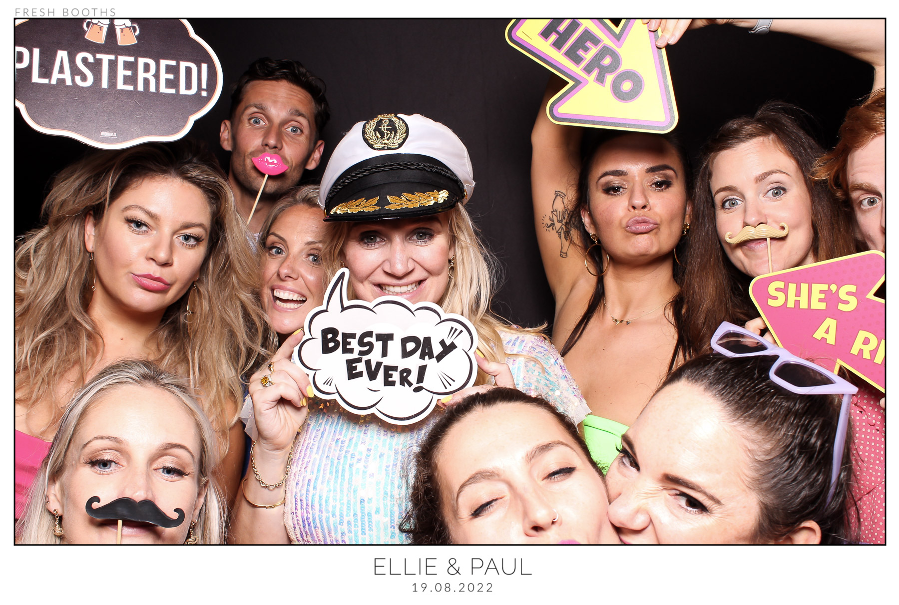 Ellie & Paul - classic Open Booth | View more photos from the event at gallery.freshbooths.com/u/FreshBooths/Ellie-Paul-classic-Open-Booth