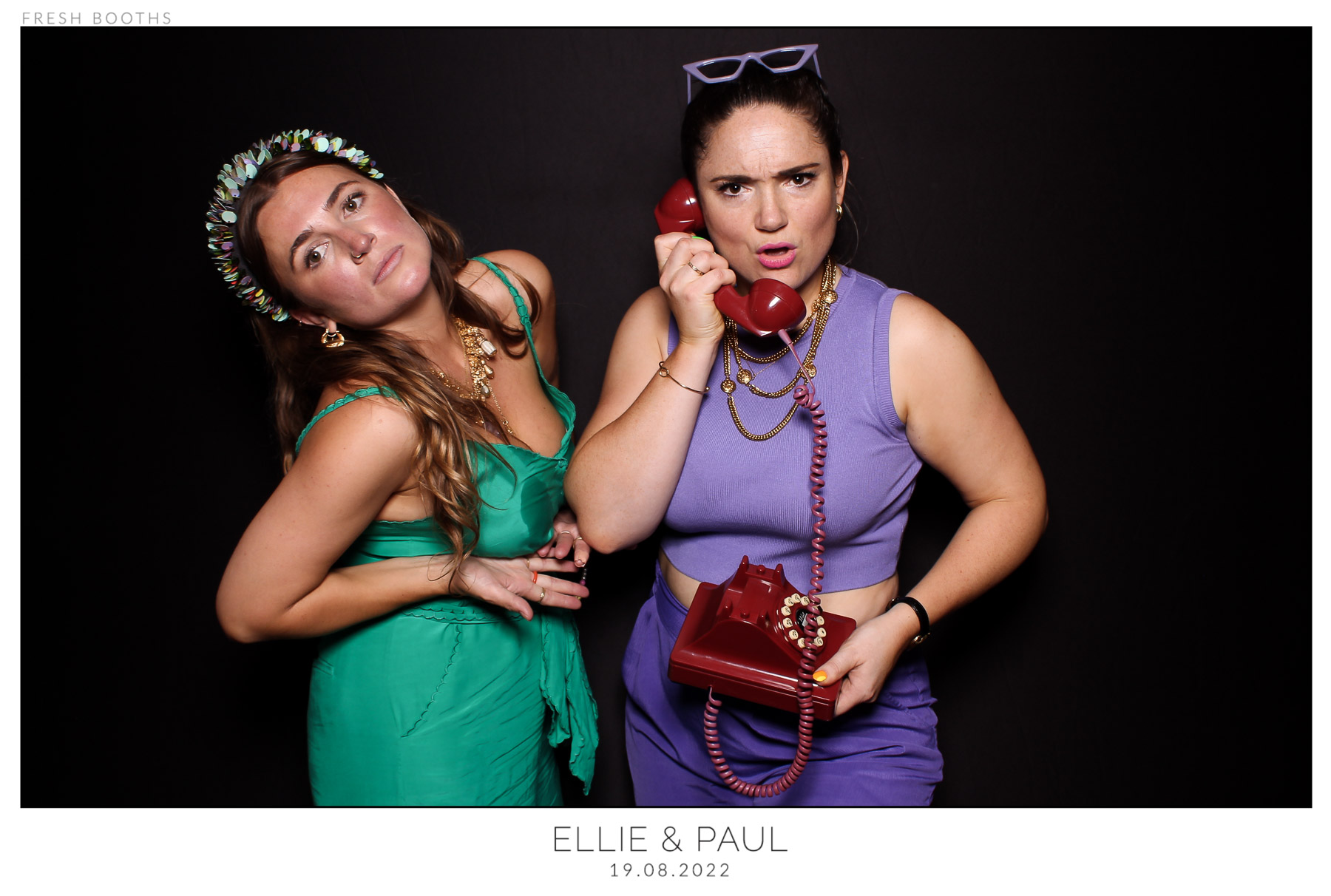 Ellie & Paul - classic Open Booth | View more photos from the event at gallery.freshbooths.com/u/FreshBooths/Ellie-Paul-classic-Open-Booth