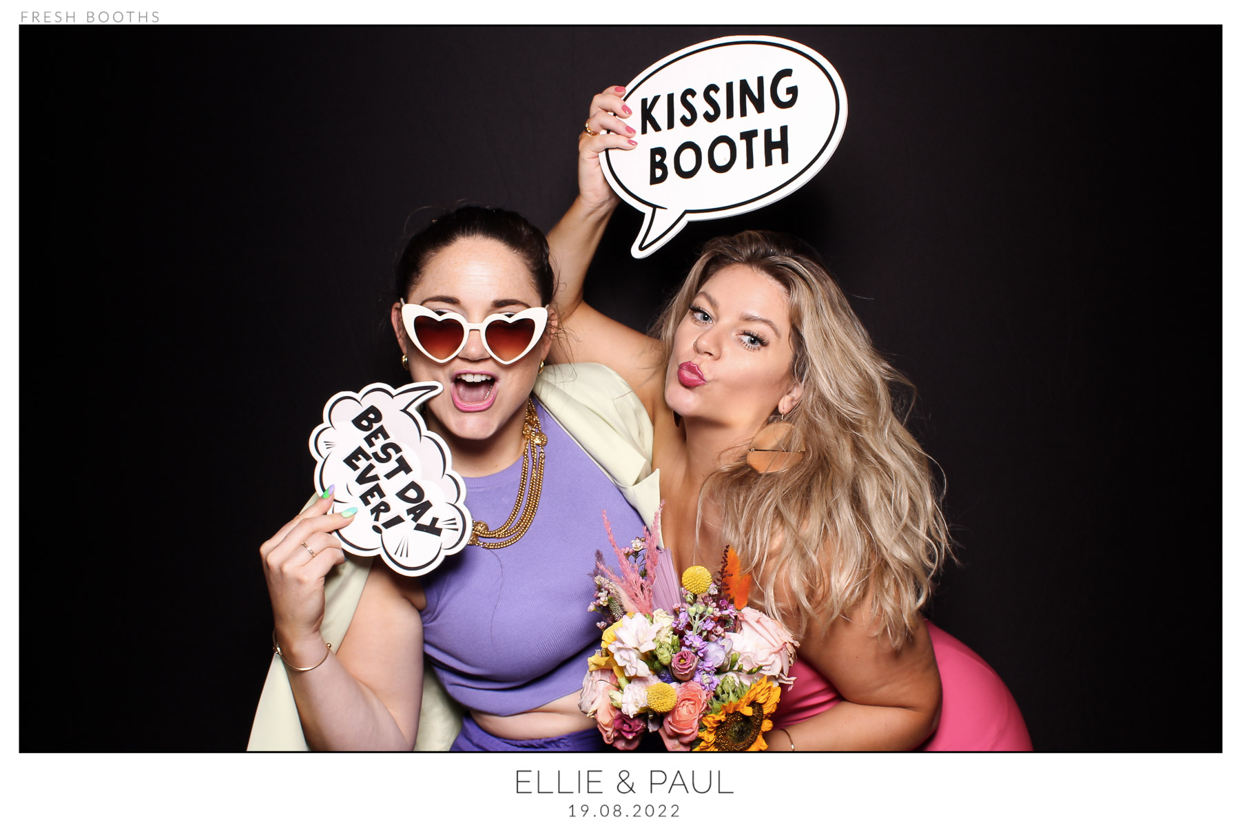 Ellie & Paul - classic Open Booth | View more photos from the event at gallery.freshbooths.com/u/FreshBooths/Ellie-Paul-classic-Open-Booth
