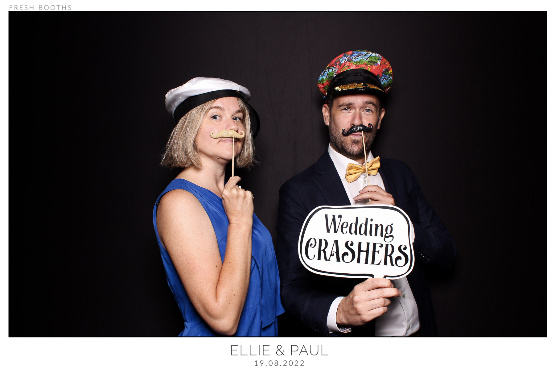 Ellie & Paul - classic Open Booth | View more photos from the event at gallery.freshbooths.com/u/FreshBooths/Ellie-Paul-classic-Open-Booth