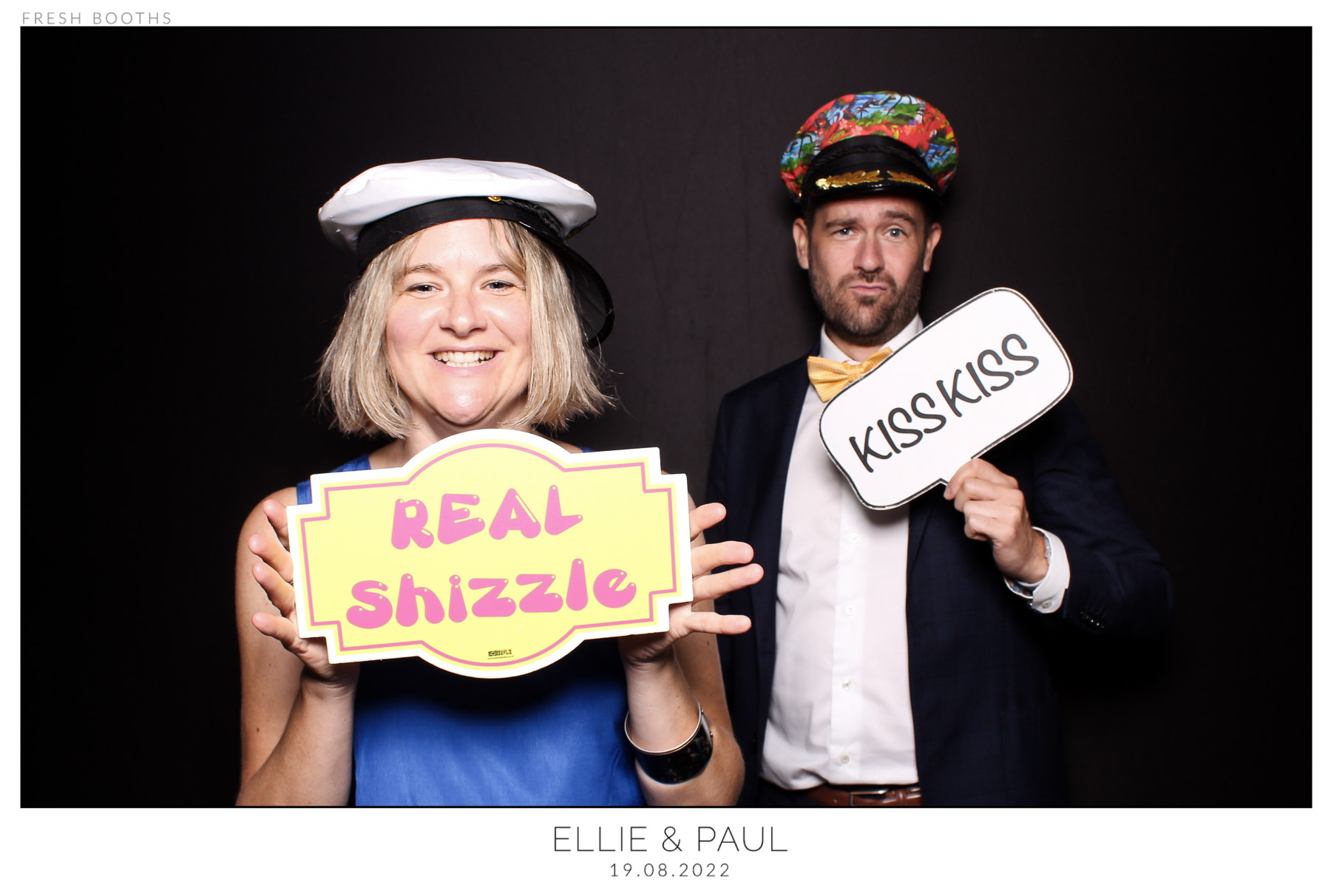 Ellie & Paul - classic Open Booth | View more photos from the event at gallery.freshbooths.com/u/FreshBooths/Ellie-Paul-classic-Open-Booth