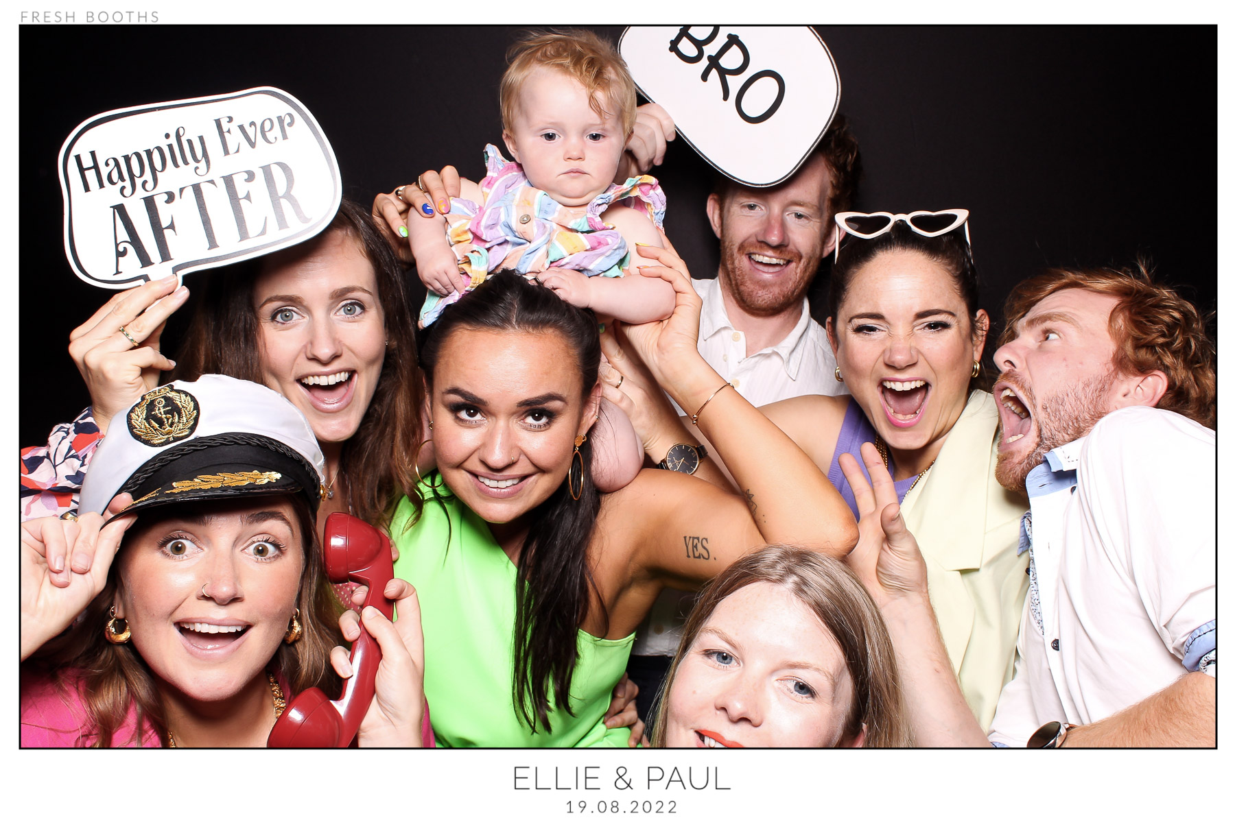 Ellie & Paul - classic Open Booth | View more photos from the event at gallery.freshbooths.com/u/FreshBooths/Ellie-Paul-classic-Open-Booth