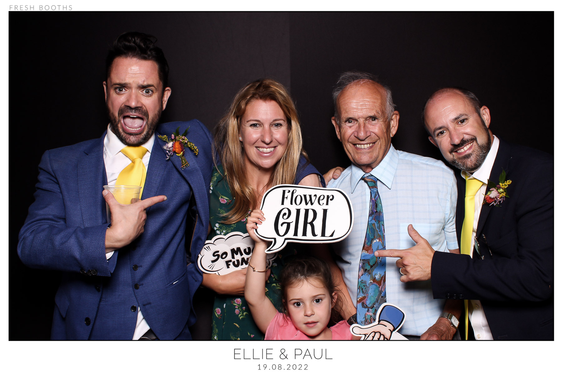 Ellie & Paul - classic Open Booth | View more photos from the event at gallery.freshbooths.com/u/FreshBooths/Ellie-Paul-classic-Open-Booth