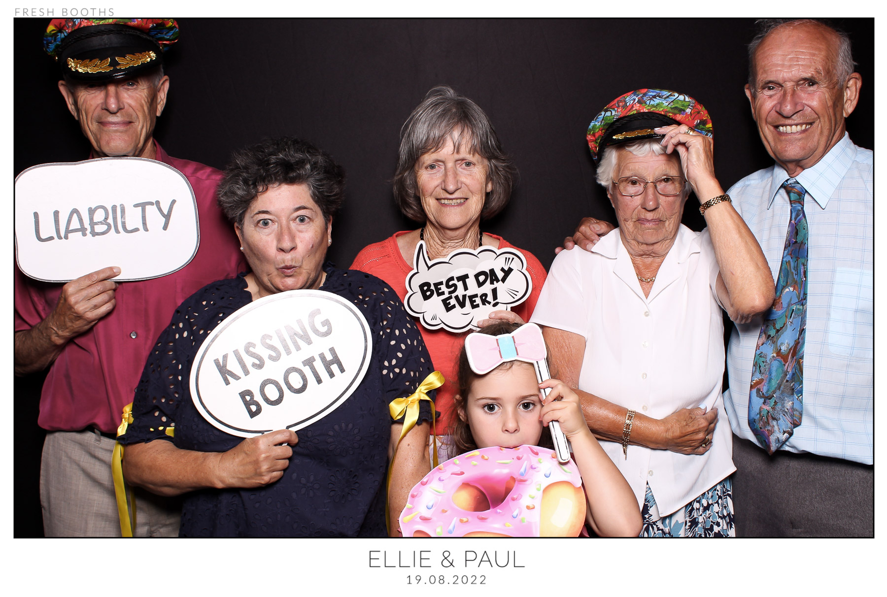 Ellie & Paul - classic Open Booth | View more photos from the event at gallery.freshbooths.com/u/FreshBooths/Ellie-Paul-classic-Open-Booth