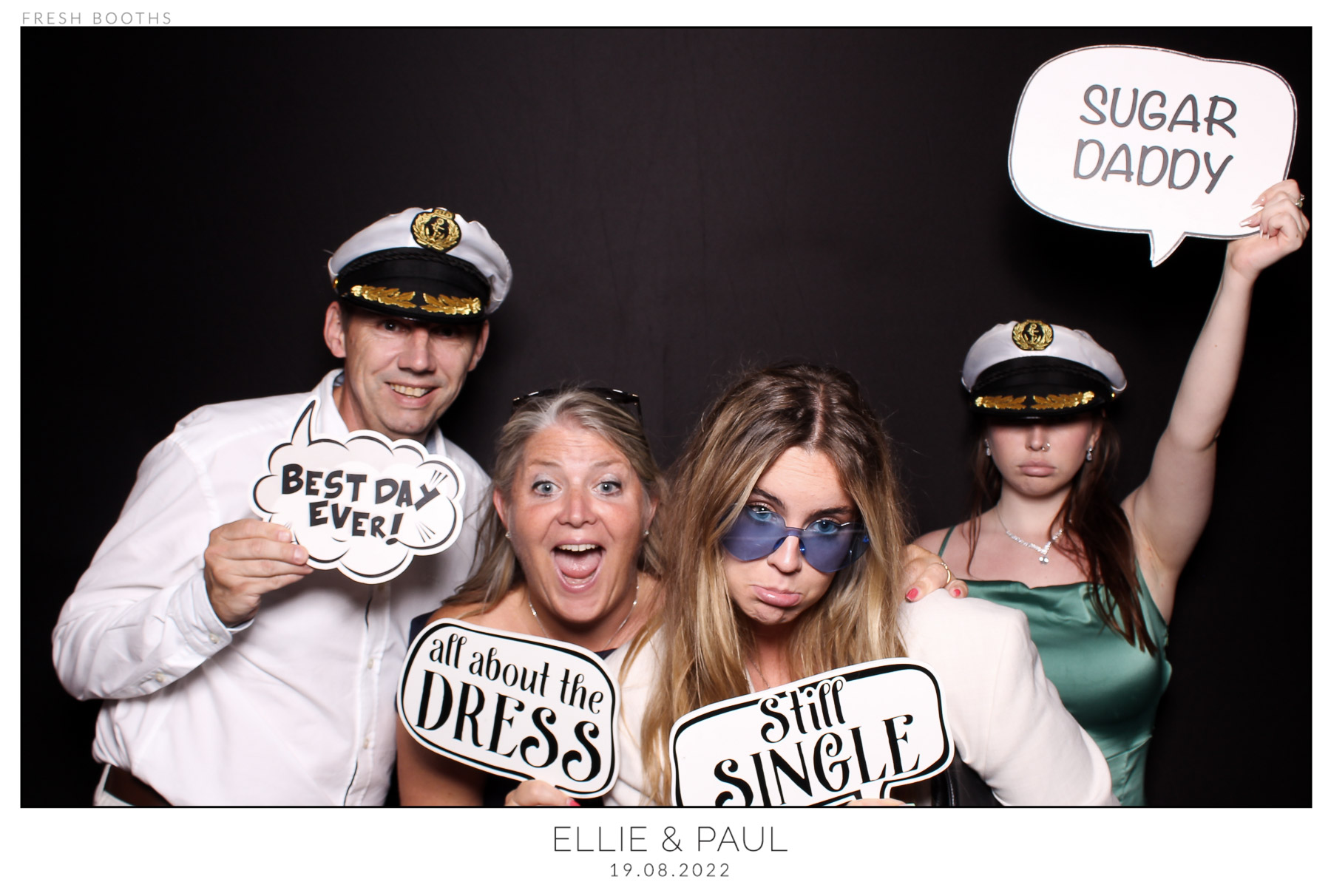 Ellie & Paul - classic Open Booth | View more photos from the event at gallery.freshbooths.com/u/FreshBooths/Ellie-Paul-classic-Open-Booth