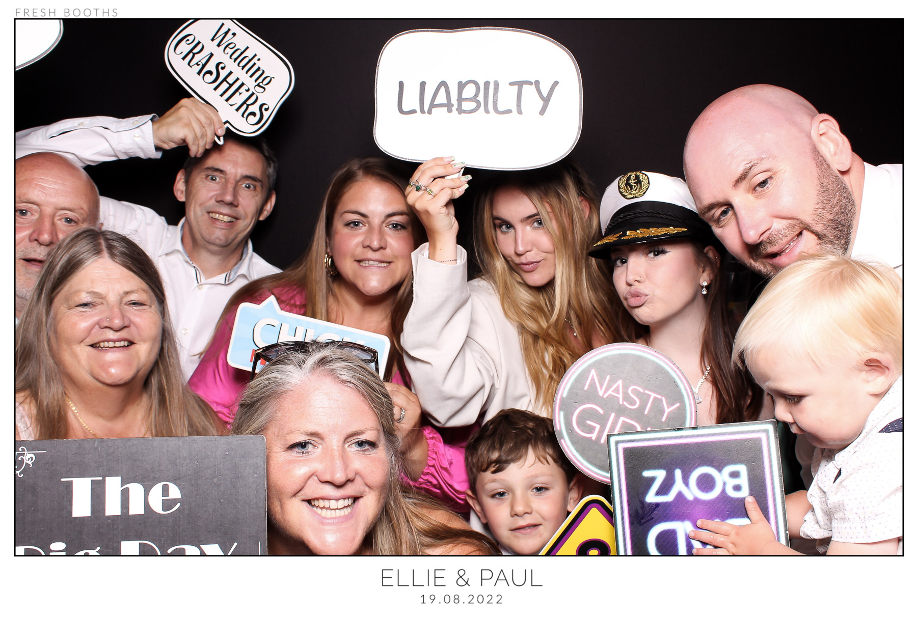 Ellie & Paul - classic Open Booth | View more photos from the event at gallery.freshbooths.com/u/FreshBooths/Ellie-Paul-classic-Open-Booth