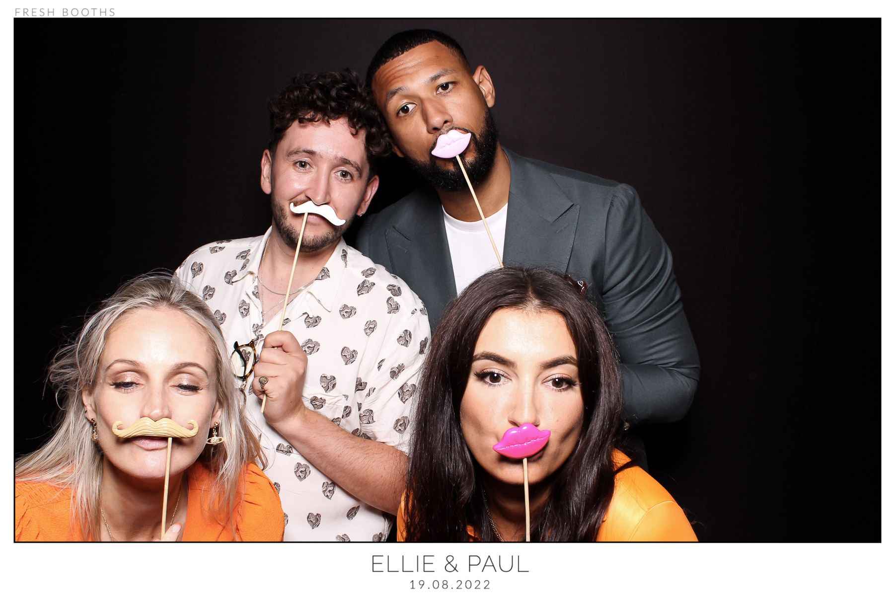 Ellie & Paul - classic Open Booth | View more photos from the event at gallery.freshbooths.com/u/FreshBooths/Ellie-Paul-classic-Open-Booth