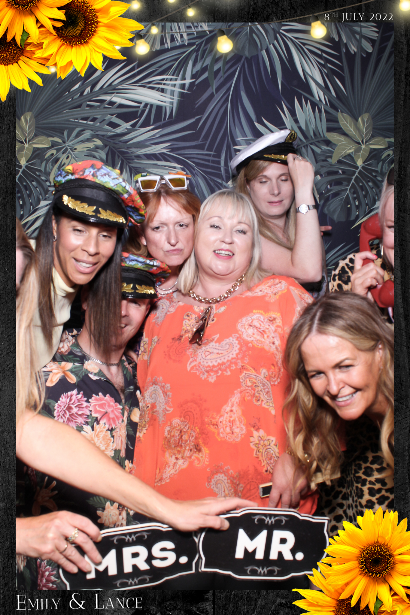 Emily & Lance Wedding - Selfie Mirror | View more photos from the event at gallery.freshbooths.com/u/FreshBooths/Emily-Lance-Wedding-Selfie-Mirror
