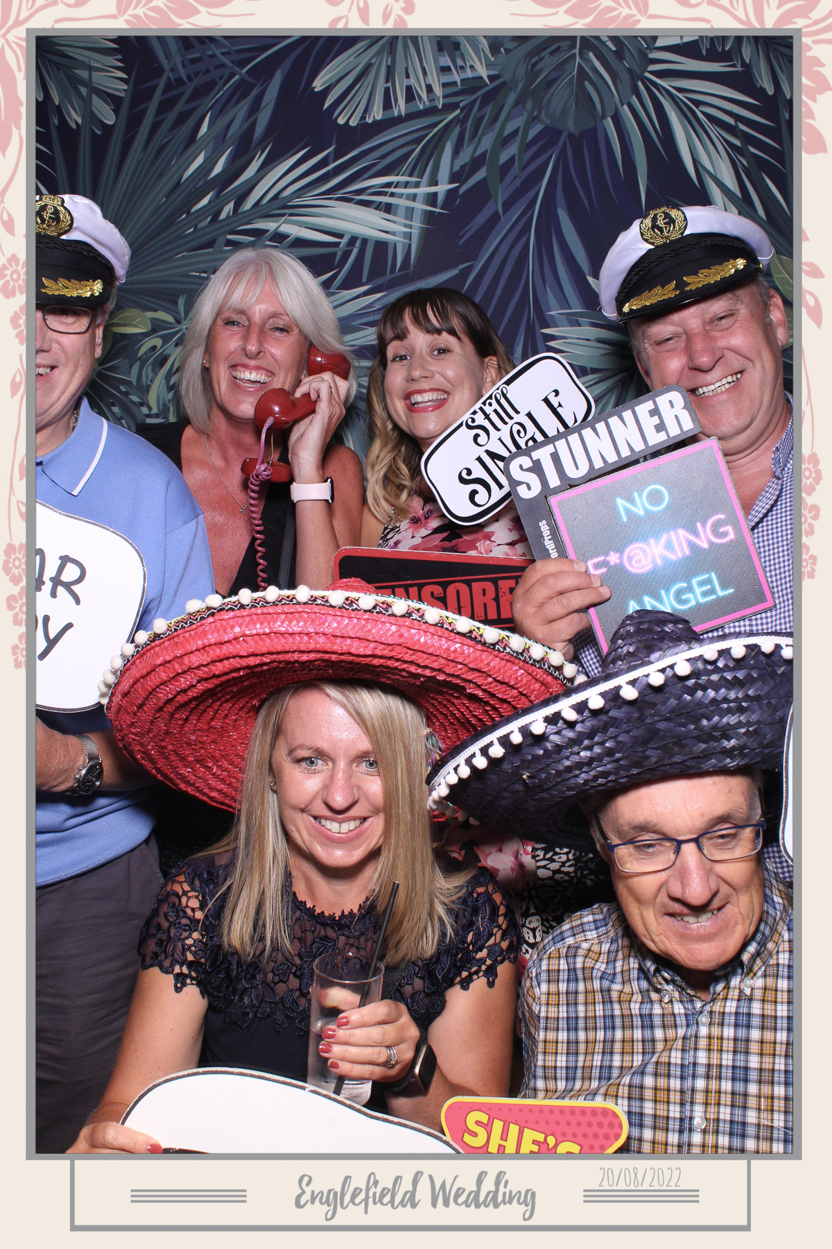 Englefield Wedding - Selfie Mirror | View more photos from the event at gallery.freshbooths.com/u/FreshBooths/Englefield-Wedding-Selfie-Mirror