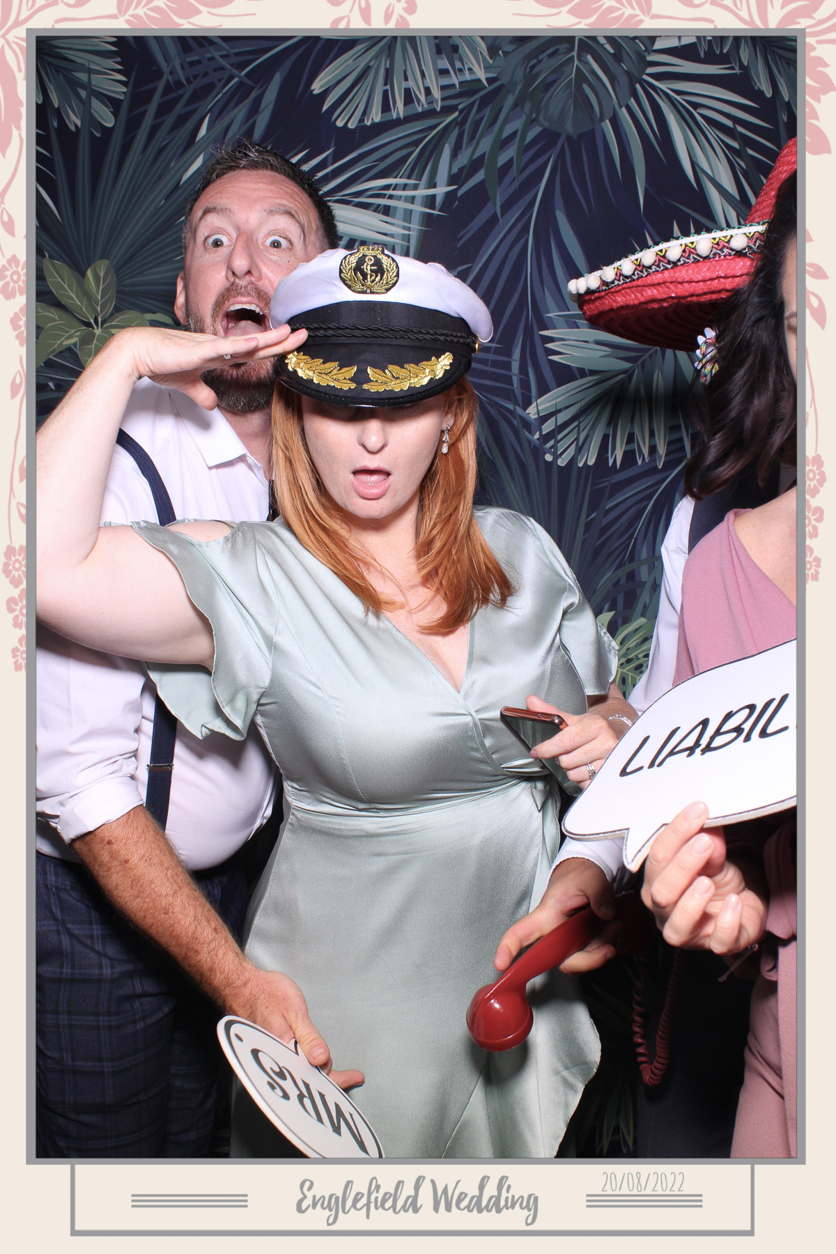 Englefield Wedding - Selfie Mirror | View more photos from the event at gallery.freshbooths.com/u/FreshBooths/Englefield-Wedding-Selfie-Mirror