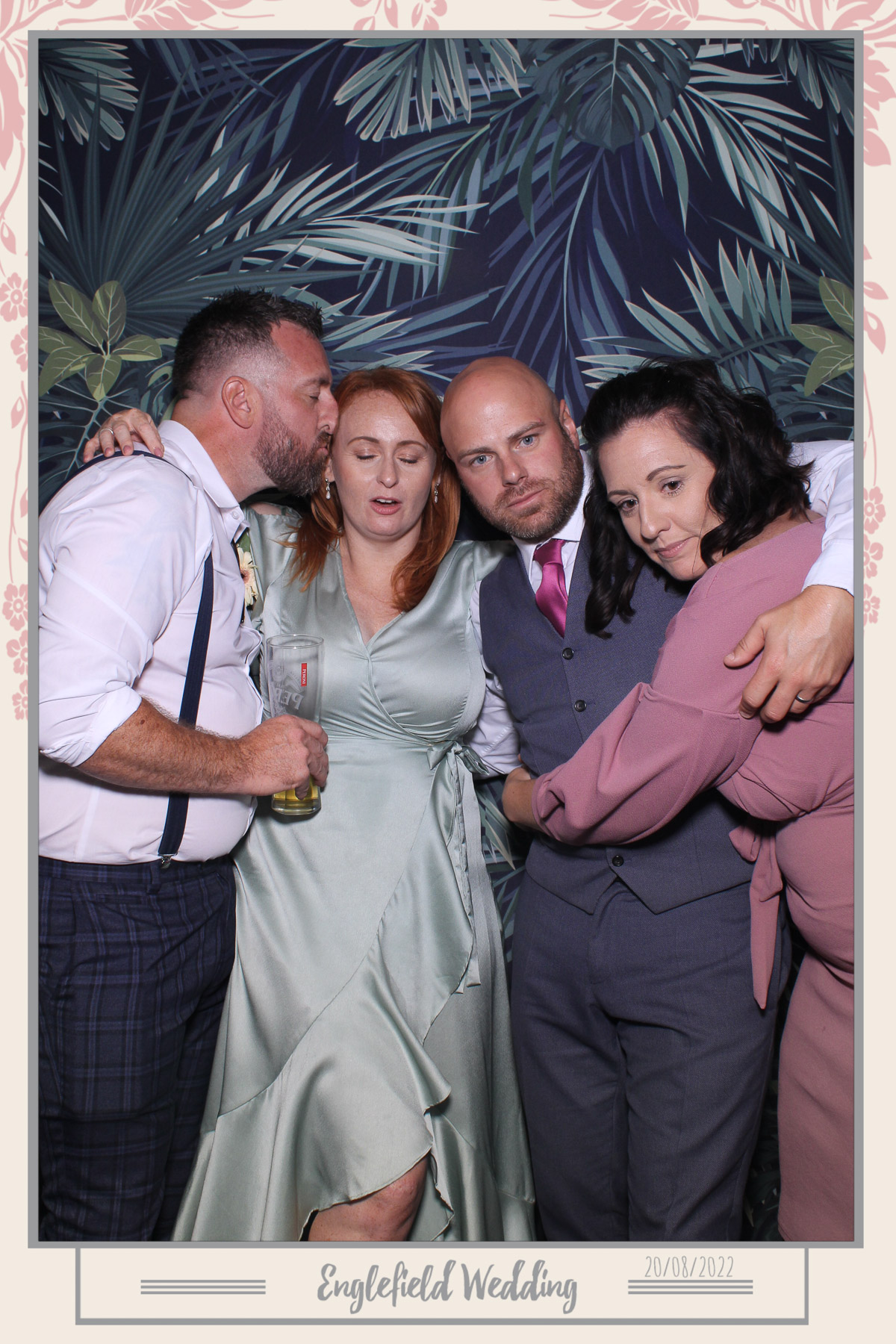 Englefield Wedding - Selfie Mirror | View more photos from the event at gallery.freshbooths.com/u/FreshBooths/Englefield-Wedding-Selfie-Mirror