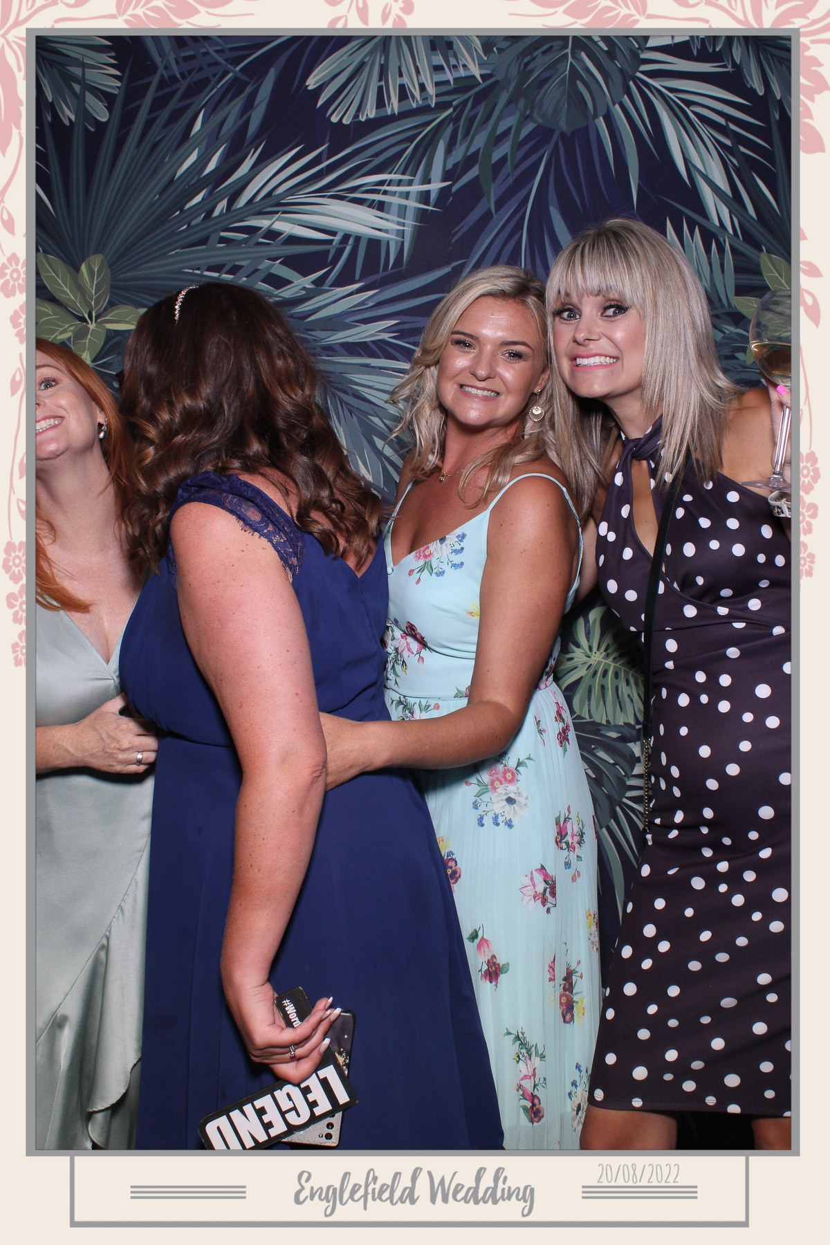 Englefield Wedding - Selfie Mirror | View more photos from the event at gallery.freshbooths.com/u/FreshBooths/Englefield-Wedding-Selfie-Mirror