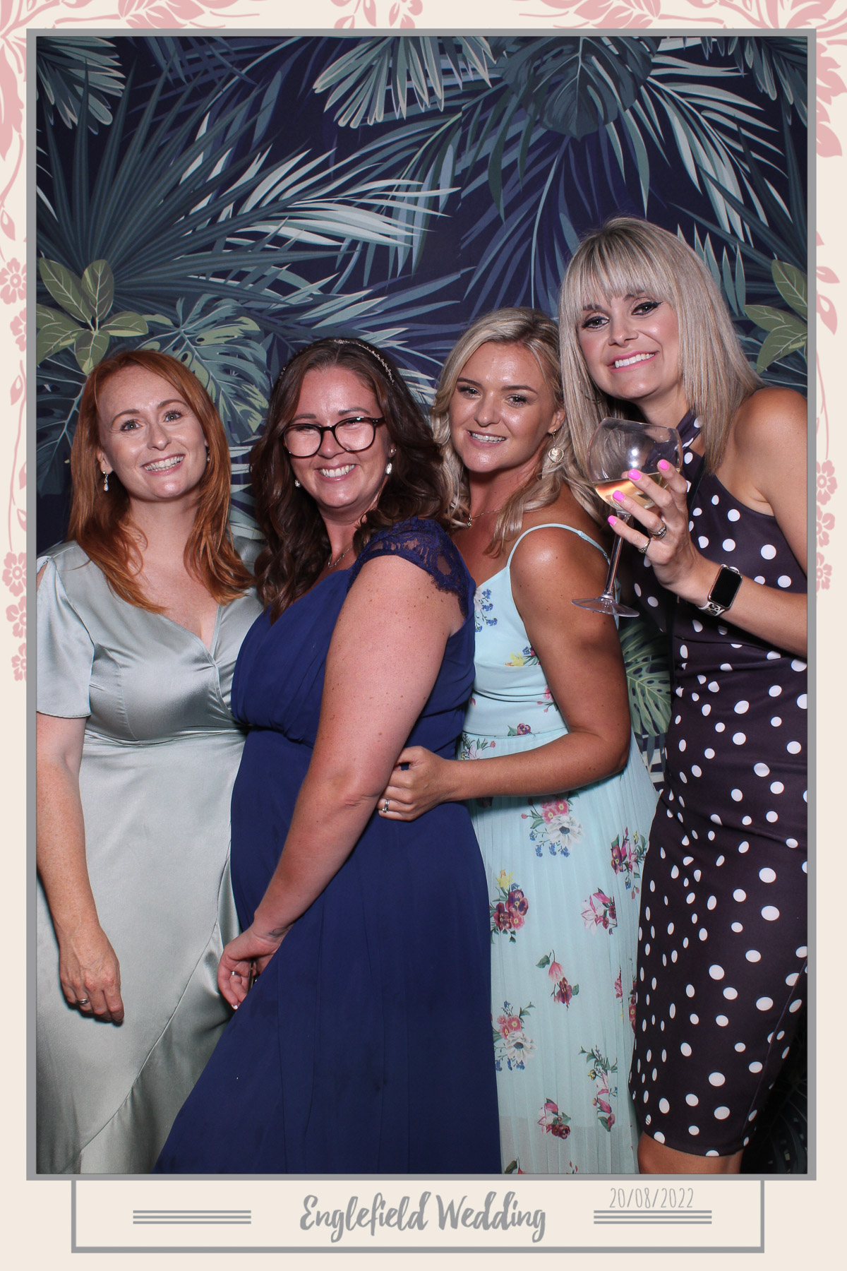 Englefield Wedding - Selfie Mirror | View more photos from the event at gallery.freshbooths.com/u/FreshBooths/Englefield-Wedding-Selfie-Mirror