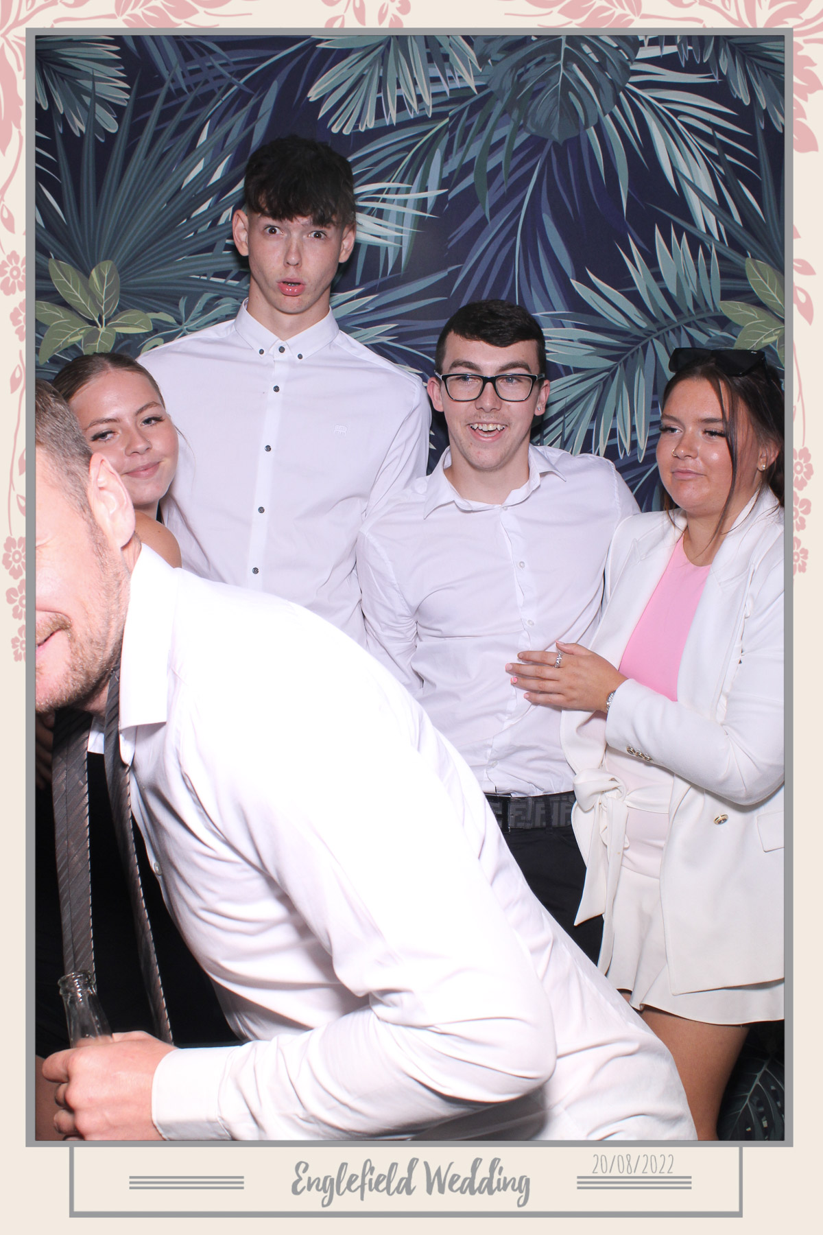 Englefield Wedding - Selfie Mirror | View more photos from the event at gallery.freshbooths.com/u/FreshBooths/Englefield-Wedding-Selfie-Mirror