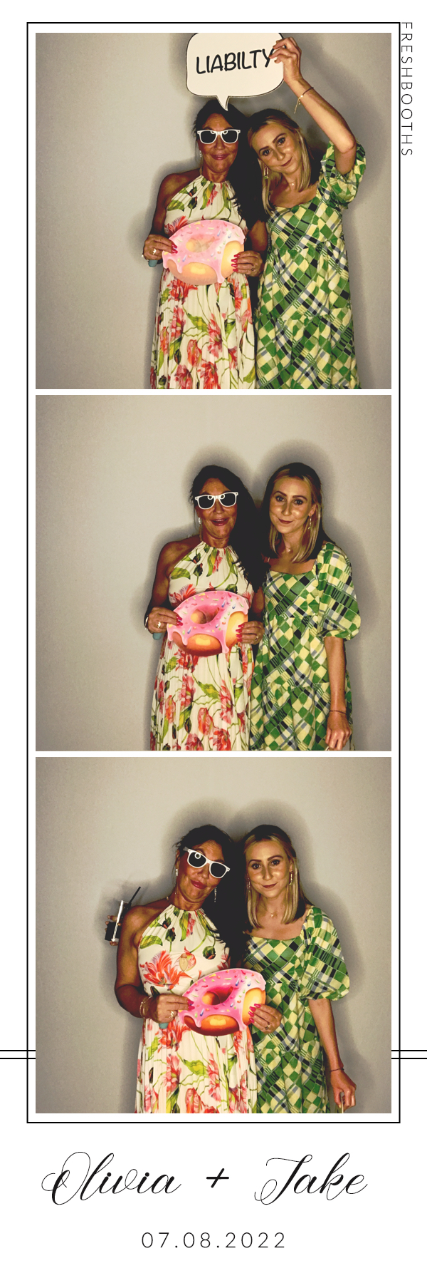 Figg Wedding - GIF Station | View more photos from the event at gallery.freshbooths.com/u/FreshBooths/Figg-Wedding-GIF-Station