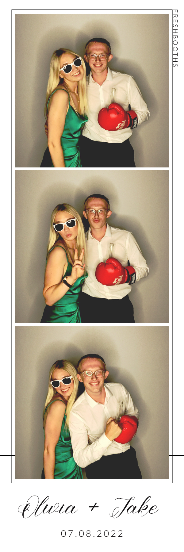 Figg Wedding - GIF Station | View more photos from the event at gallery.freshbooths.com/u/FreshBooths/Figg-Wedding-GIF-Station