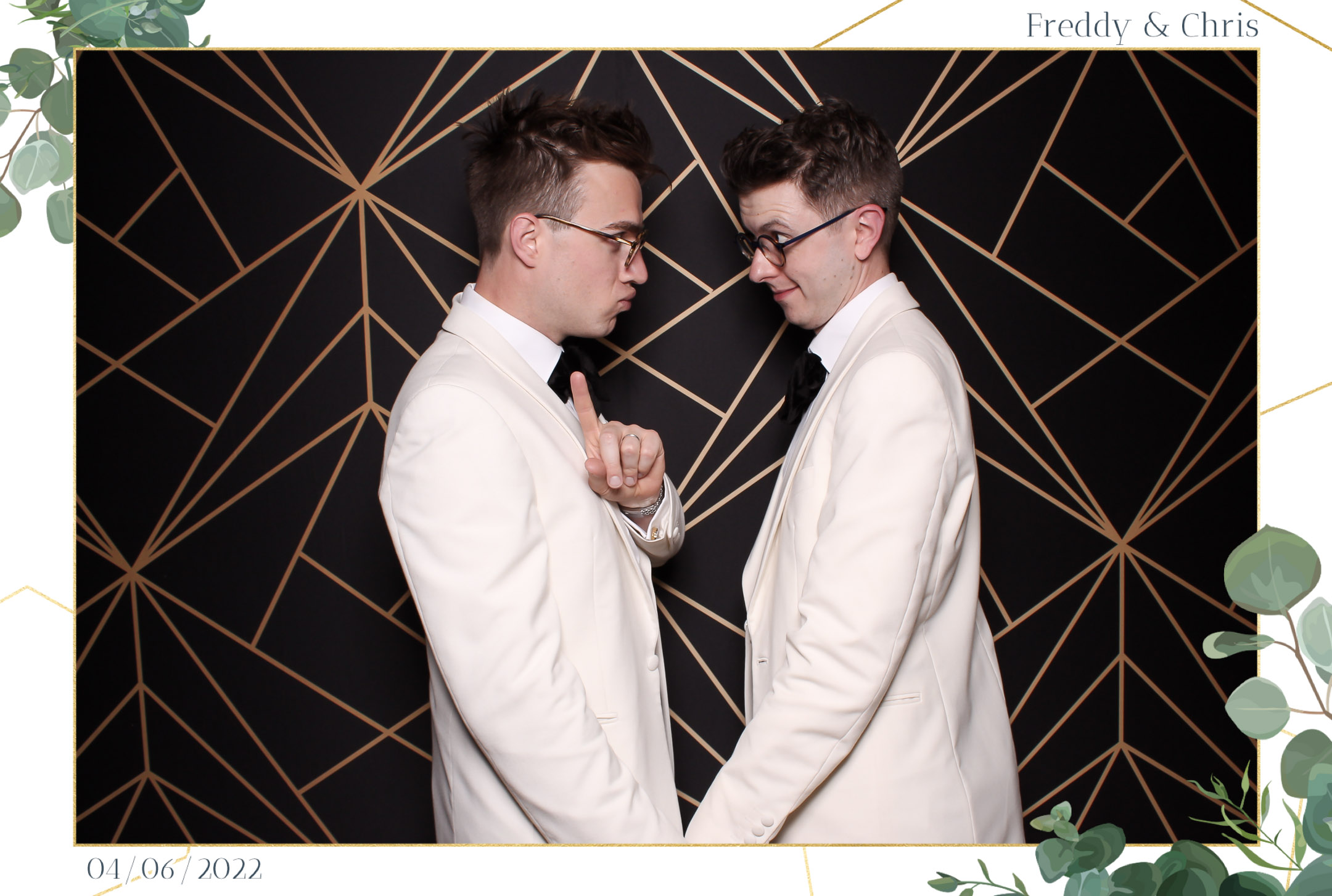 Freddy & Chris - Classic Open Booth | View more photos from the event at gallery.freshbooths.com/u/FreshBooths/Freddy-Chris-Classic-Open-Booth