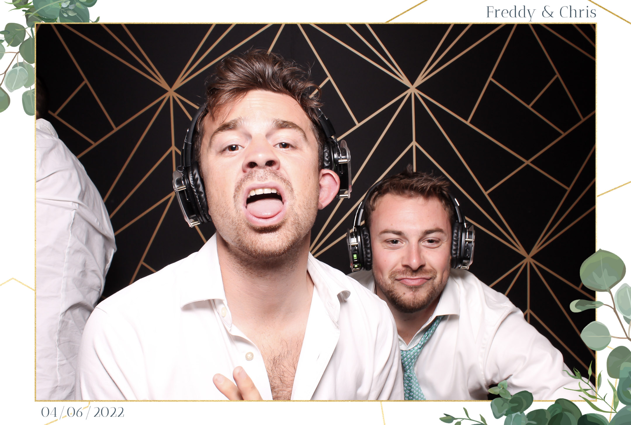 Freddy & Chris - Classic Open Booth | View more photos from the event at gallery.freshbooths.com/u/FreshBooths/Freddy-Chris-Classic-Open-Booth