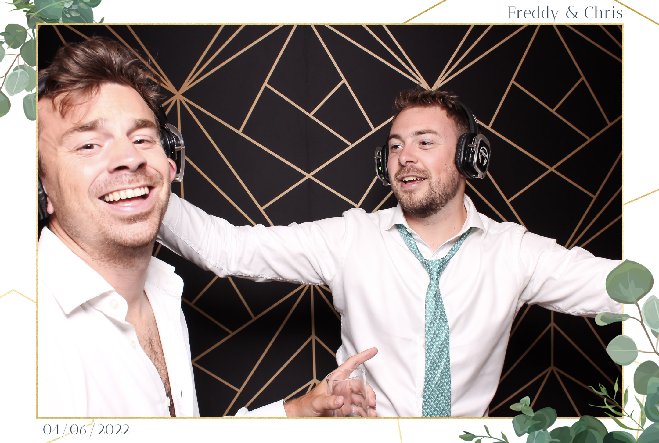 Freddy & Chris - Classic Open Booth | View more photos from the event at gallery.freshbooths.com/u/FreshBooths/Freddy-Chris-Classic-Open-Booth