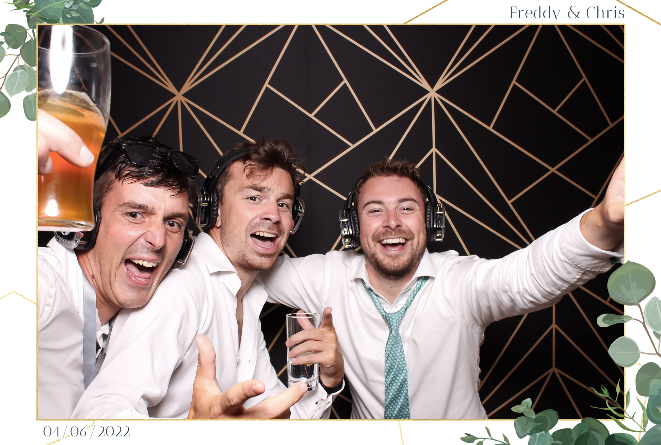 Freddy & Chris - Classic Open Booth | View more photos from the event at gallery.freshbooths.com/u/FreshBooths/Freddy-Chris-Classic-Open-Booth