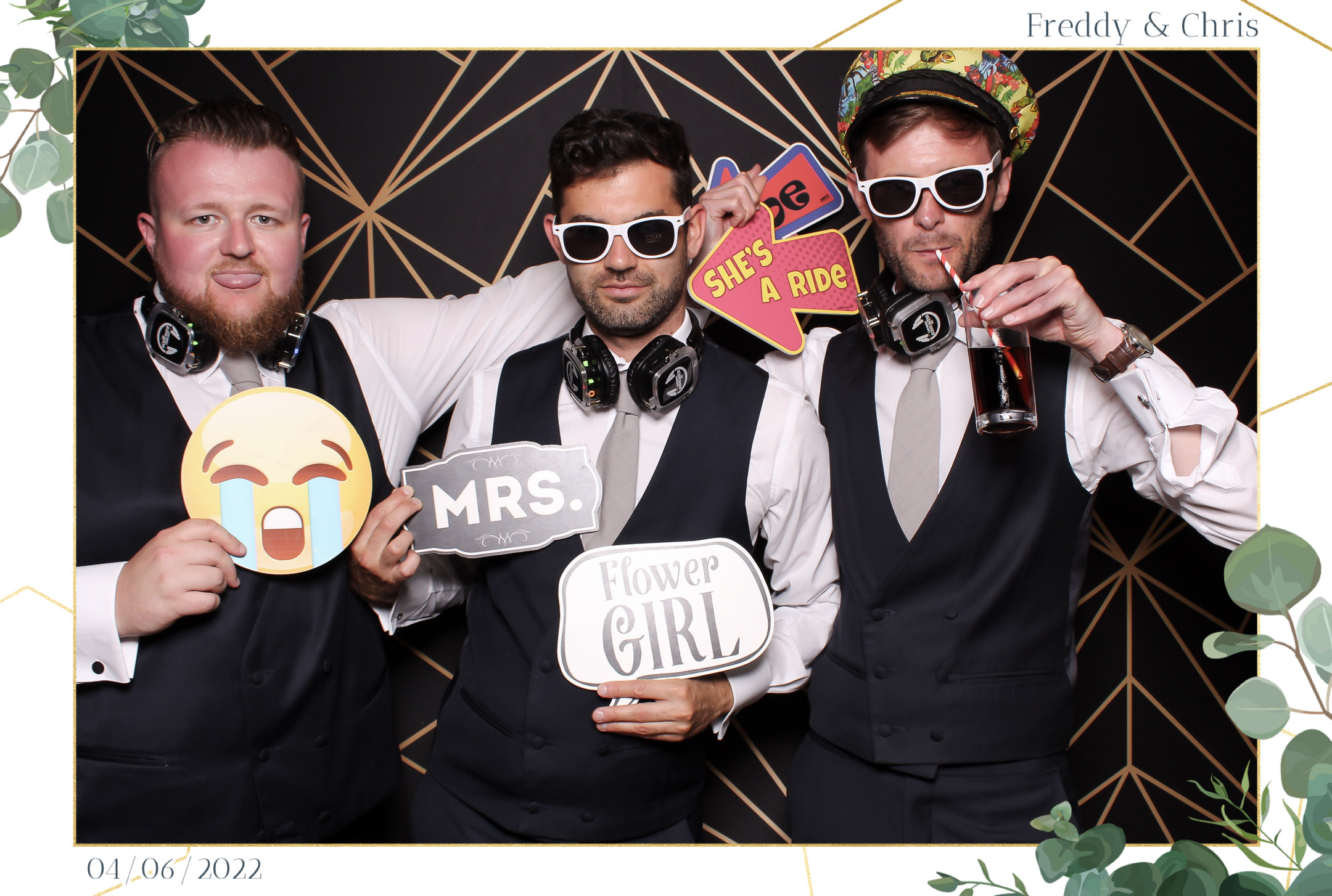 Freddy & Chris - Classic Open Booth | View more photos from the event at gallery.freshbooths.com/u/FreshBooths/Freddy-Chris-Classic-Open-Booth