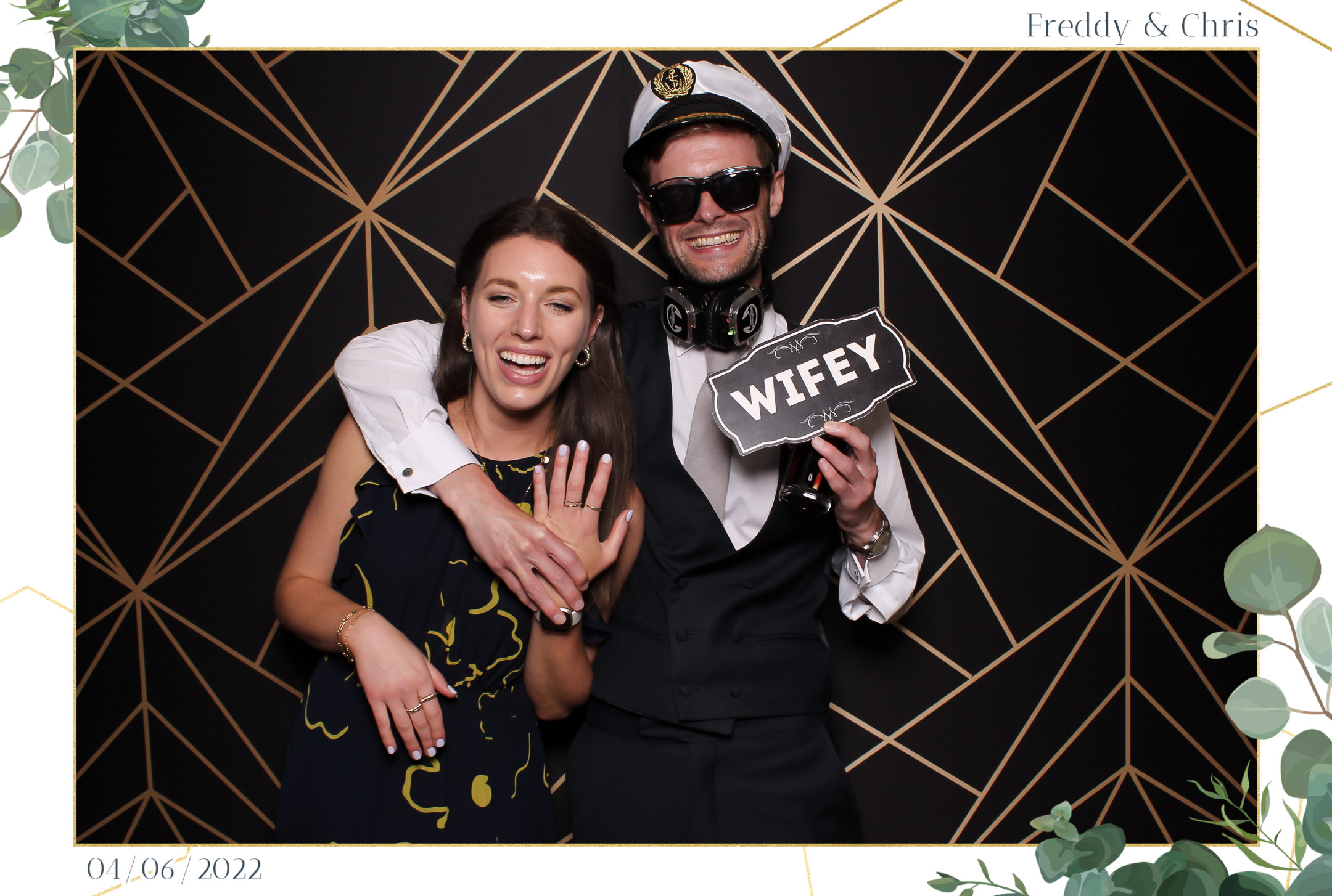 Freddy & Chris - Classic Open Booth | View more photos from the event at gallery.freshbooths.com/u/FreshBooths/Freddy-Chris-Classic-Open-Booth