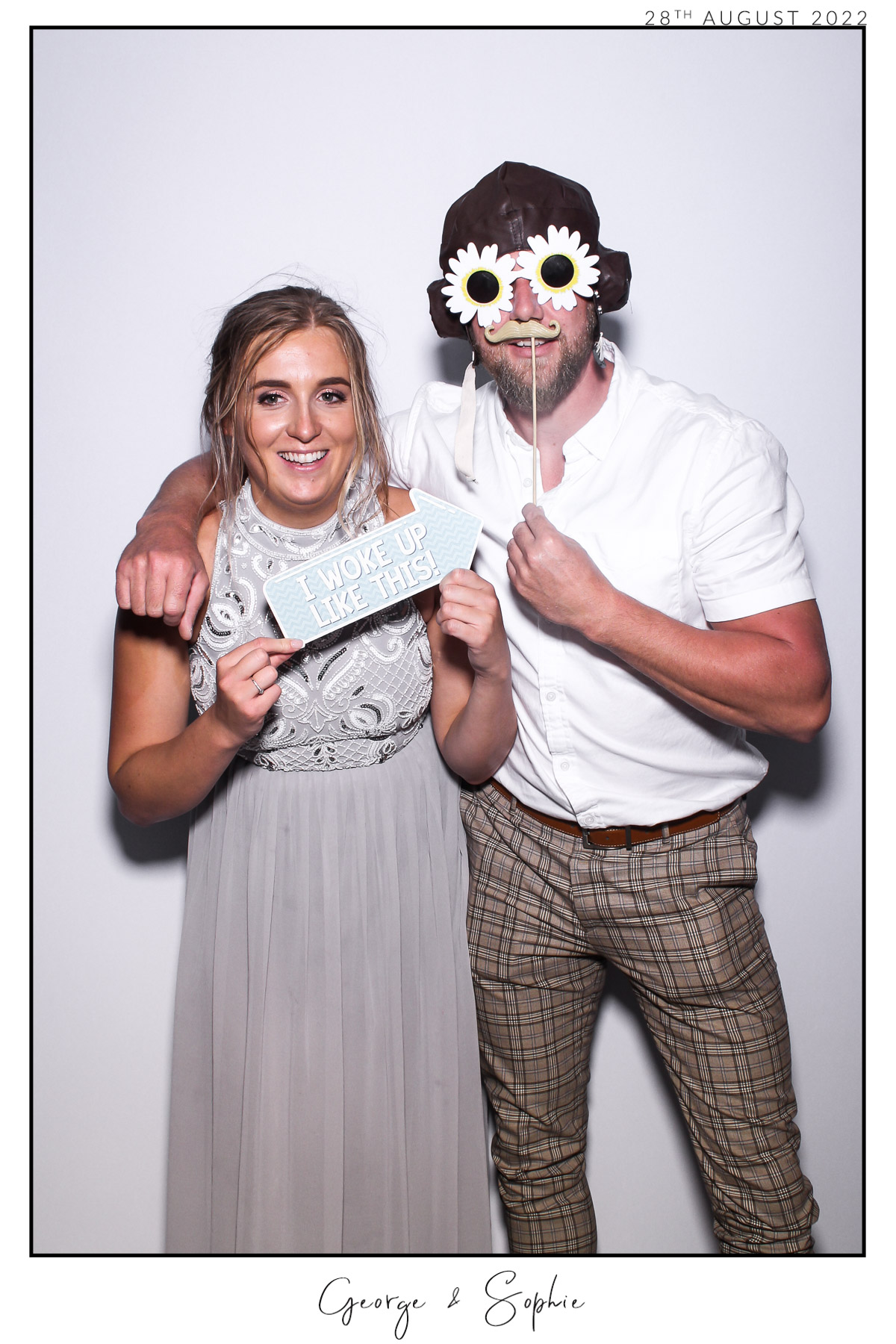 George & Sophie - Selfie Mirror | View more photos from the event at gallery.freshbooths.com/u/FreshBooths/George-Sophie-Selfie-Mirror