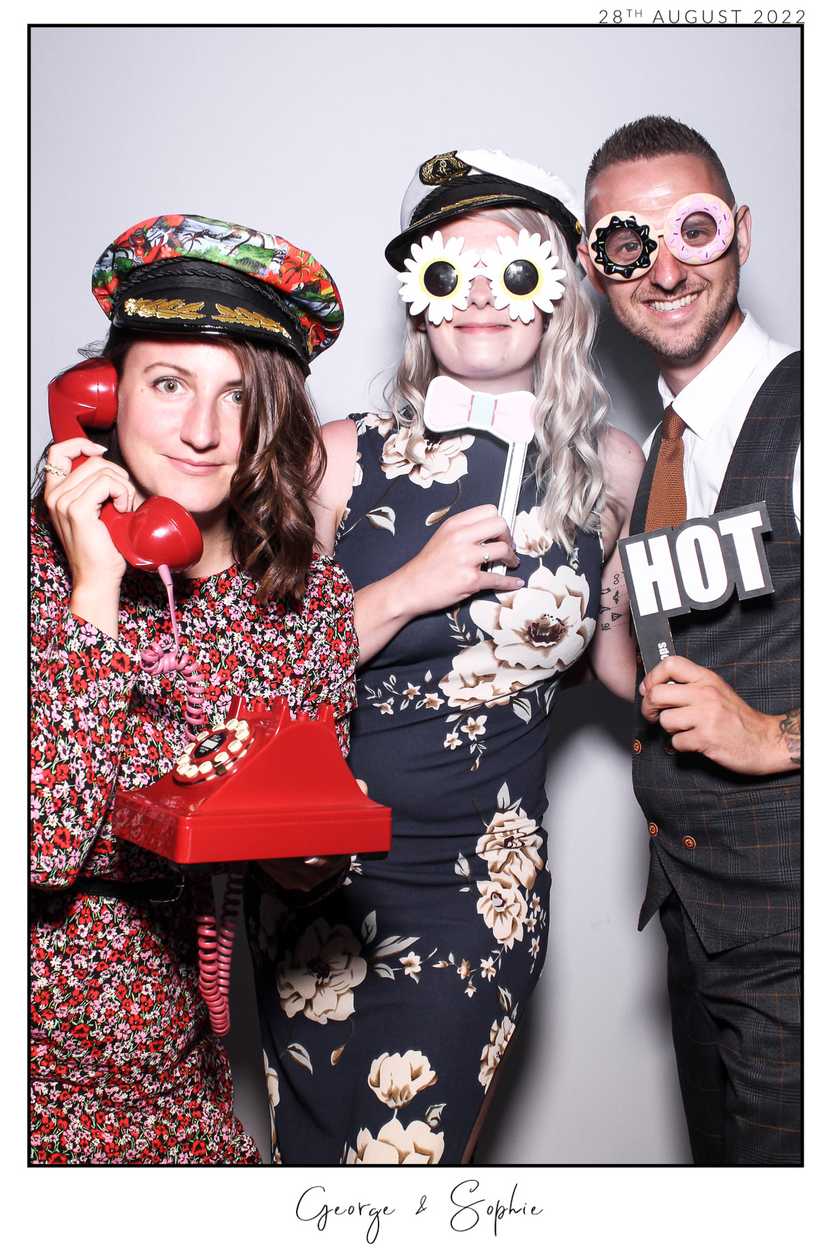 George & Sophie - Selfie Mirror | View more photos from the event at gallery.freshbooths.com/u/FreshBooths/George-Sophie-Selfie-Mirror