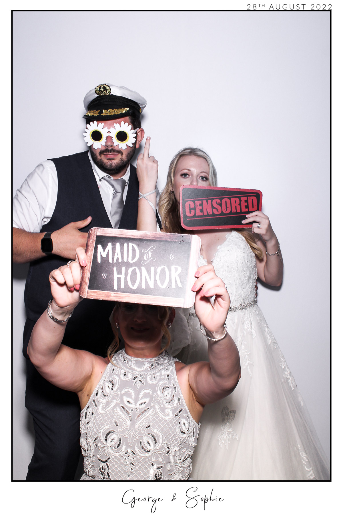 George & Sophie - Selfie Mirror | View more photos from the event at gallery.freshbooths.com/u/FreshBooths/George-Sophie-Selfie-Mirror