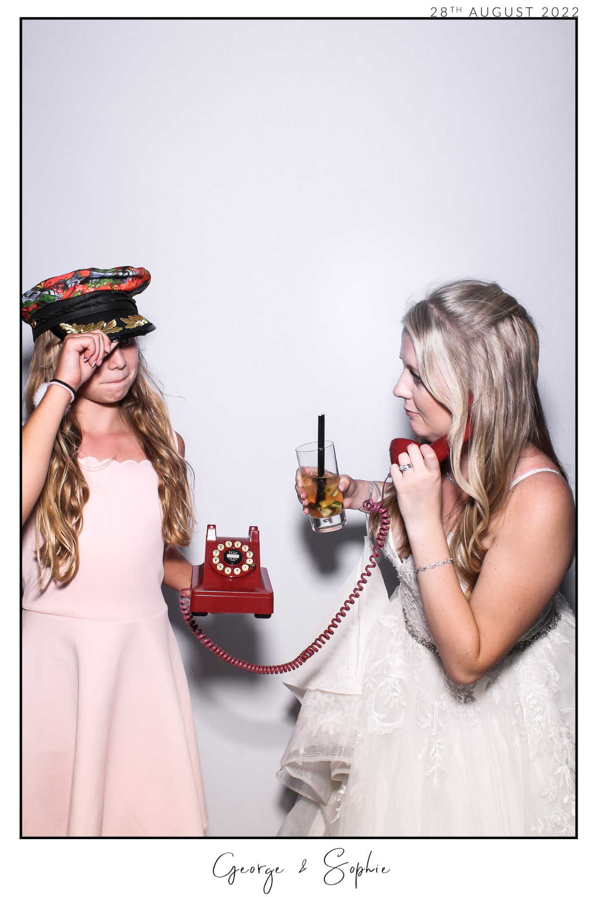 George & Sophie - Selfie Mirror | View more photos from the event at gallery.freshbooths.com/u/FreshBooths/George-Sophie-Selfie-Mirror