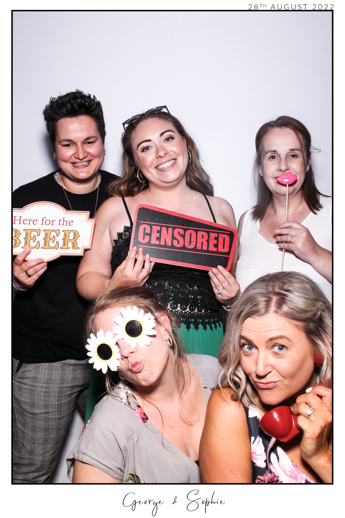 George & Sophie - Selfie Mirror | View more photos from the event at gallery.freshbooths.com/u/FreshBooths/George-Sophie-Selfie-Mirror