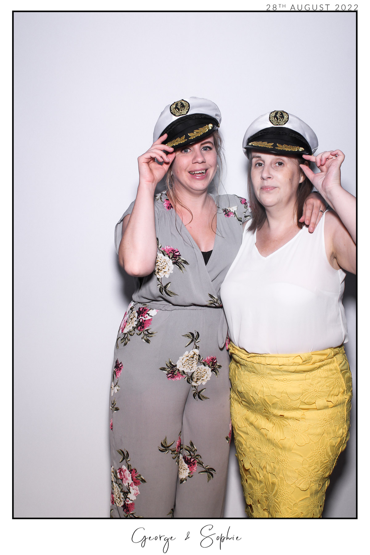 George & Sophie - Selfie Mirror | View more photos from the event at gallery.freshbooths.com/u/FreshBooths/George-Sophie-Selfie-Mirror