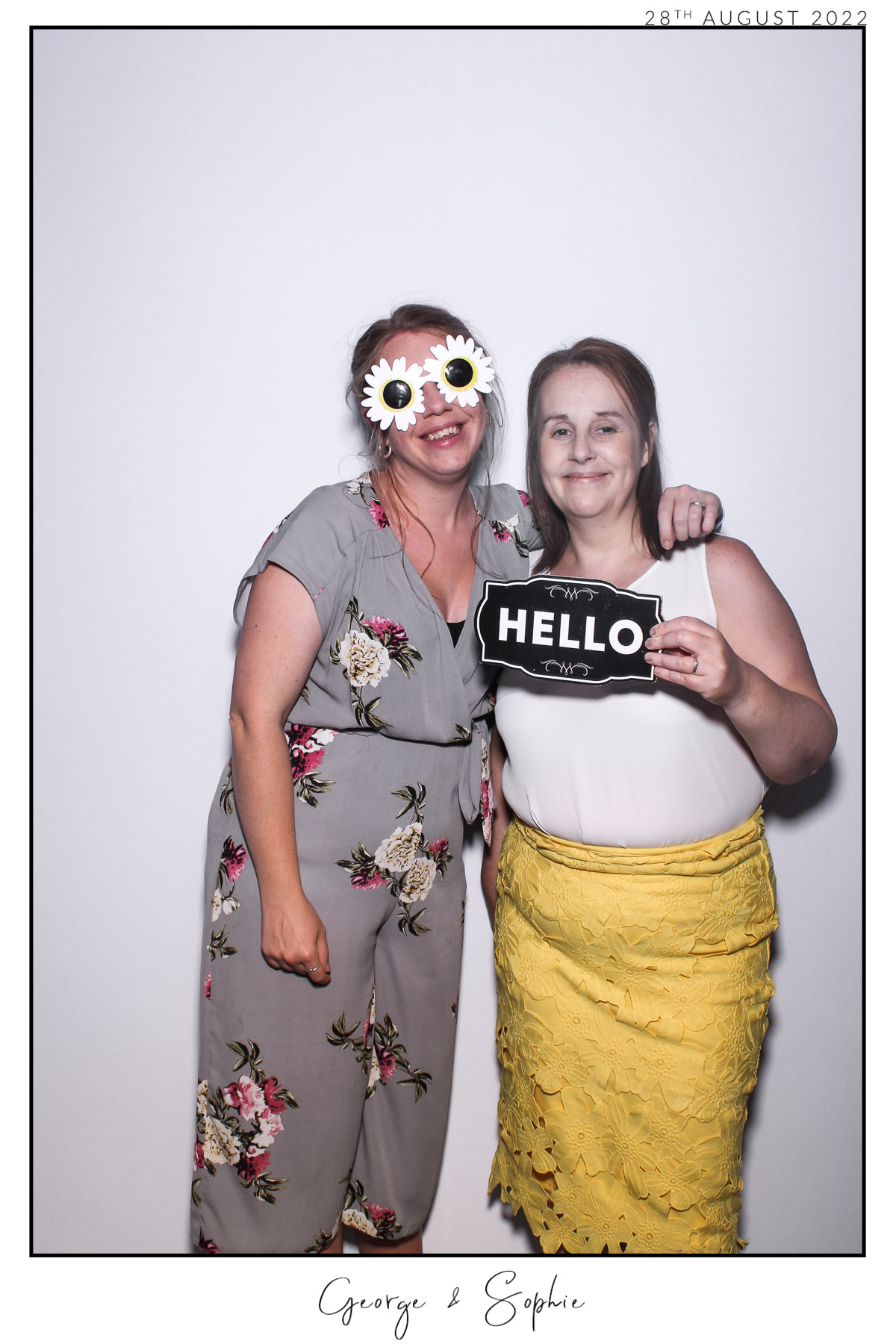 George & Sophie - Selfie Mirror | View more photos from the event at gallery.freshbooths.com/u/FreshBooths/George-Sophie-Selfie-Mirror