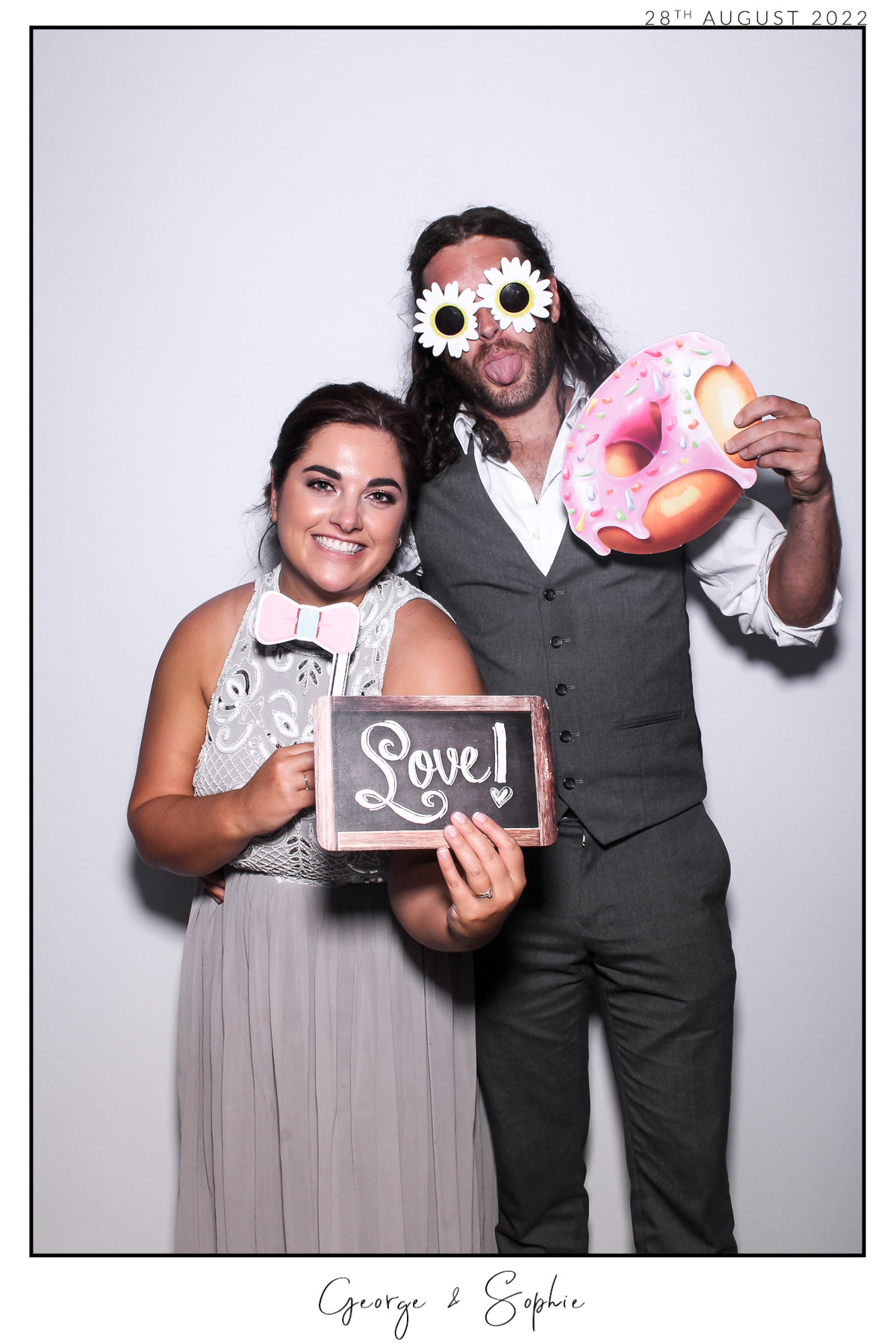 George & Sophie - Selfie Mirror | View more photos from the event at gallery.freshbooths.com/u/FreshBooths/George-Sophie-Selfie-Mirror