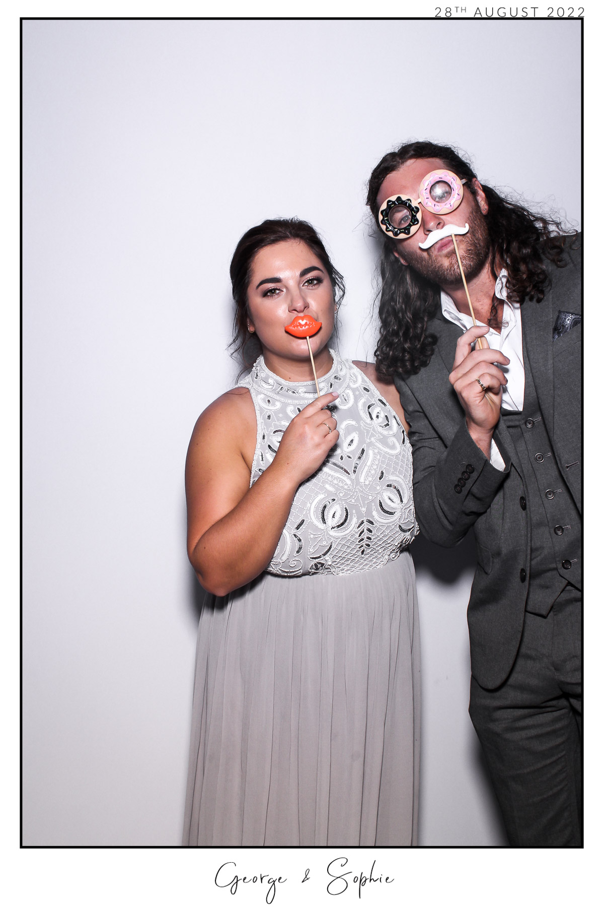 George & Sophie - Selfie Mirror | View more photos from the event at gallery.freshbooths.com/u/FreshBooths/George-Sophie-Selfie-Mirror