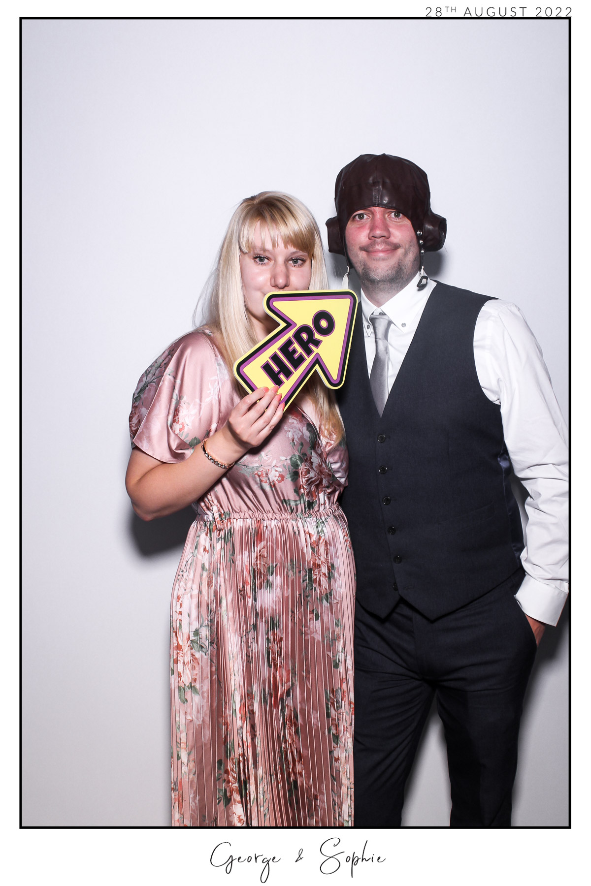 George & Sophie - Selfie Mirror | View more photos from the event at gallery.freshbooths.com/u/FreshBooths/George-Sophie-Selfie-Mirror