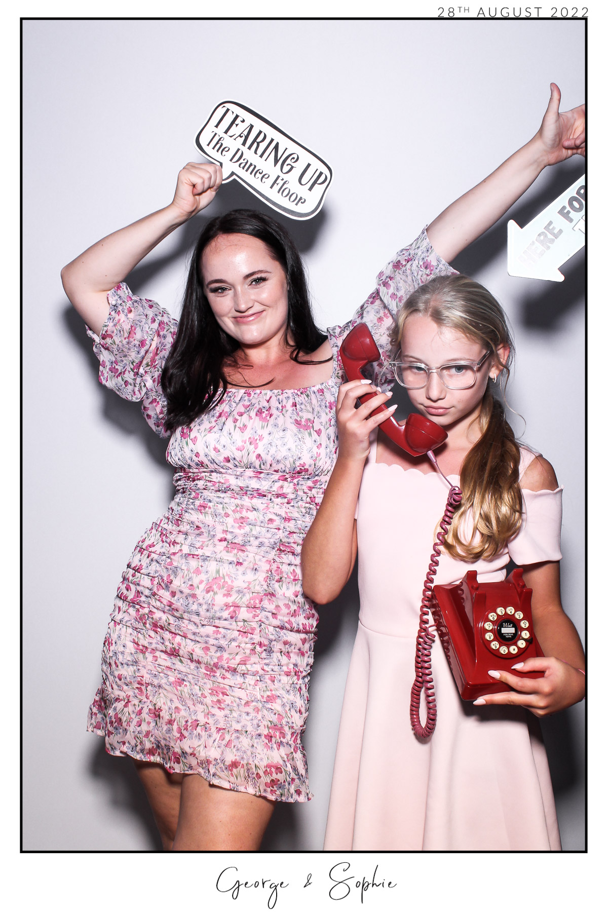 George & Sophie - Selfie Mirror | View more photos from the event at gallery.freshbooths.com/u/FreshBooths/George-Sophie-Selfie-Mirror